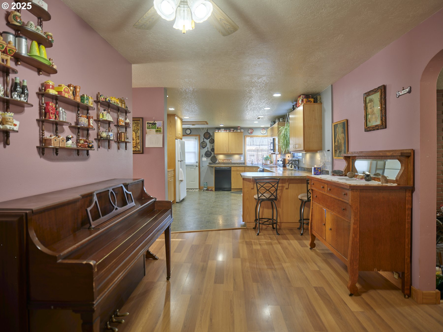 115 WHALEN LOOP RD