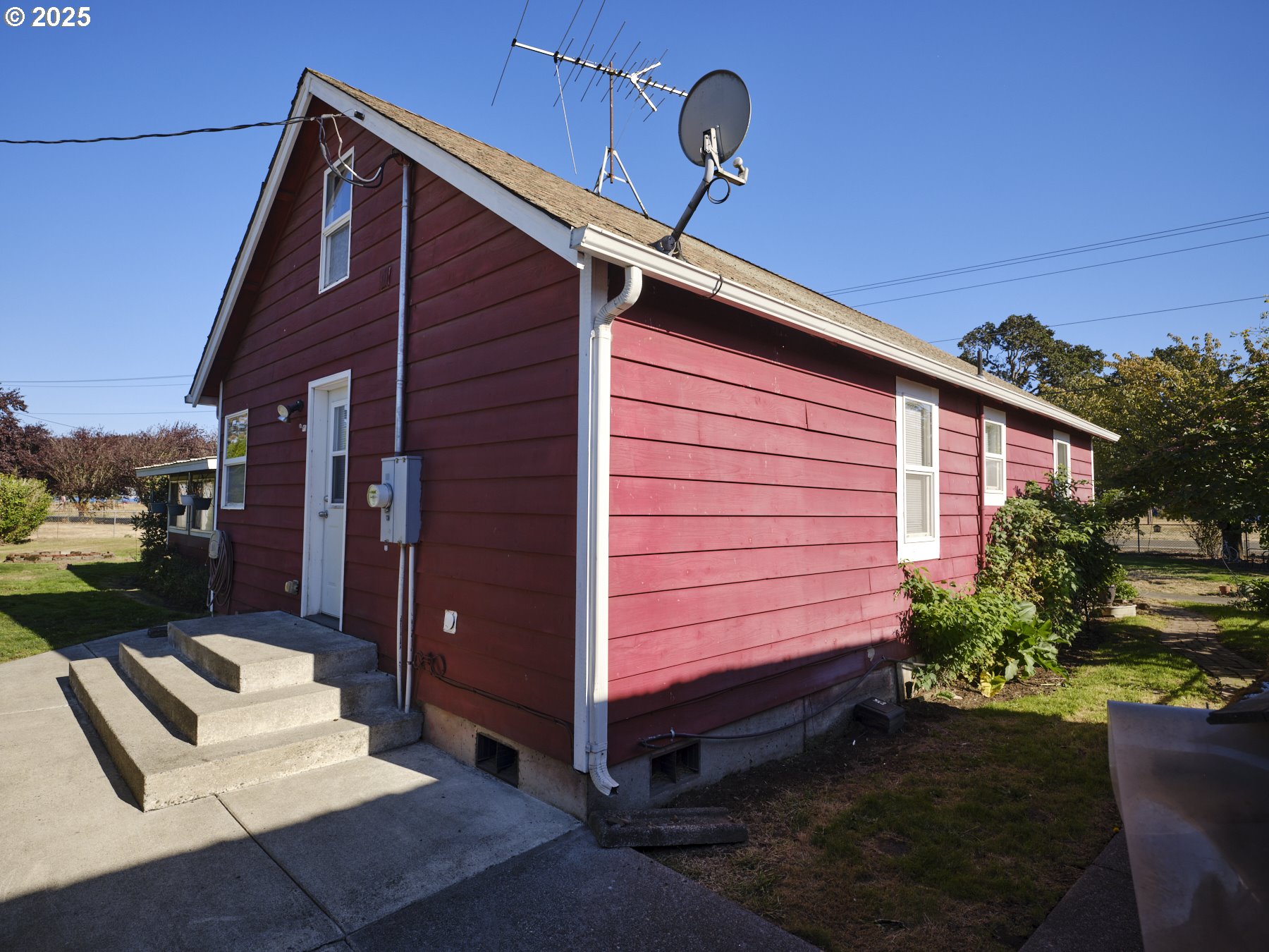 115 WHALEN LOOP RD