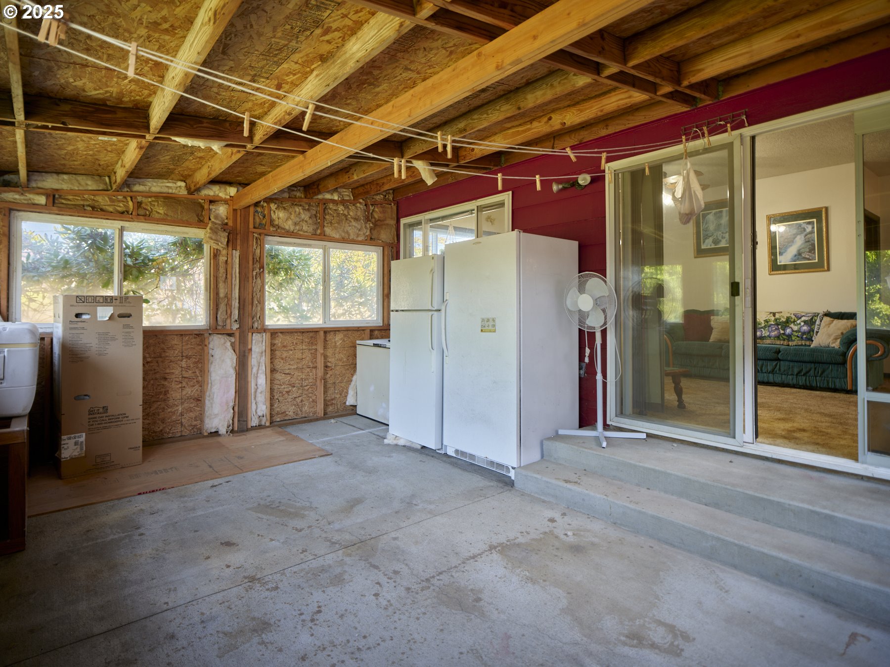 115 WHALEN LOOP RD