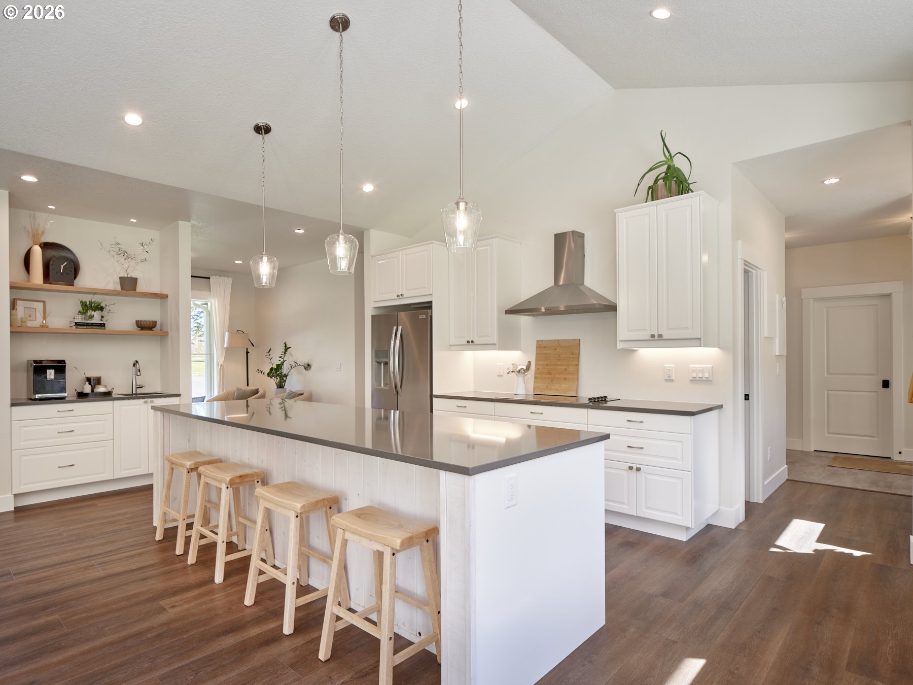 215 BEAR CREEK LN