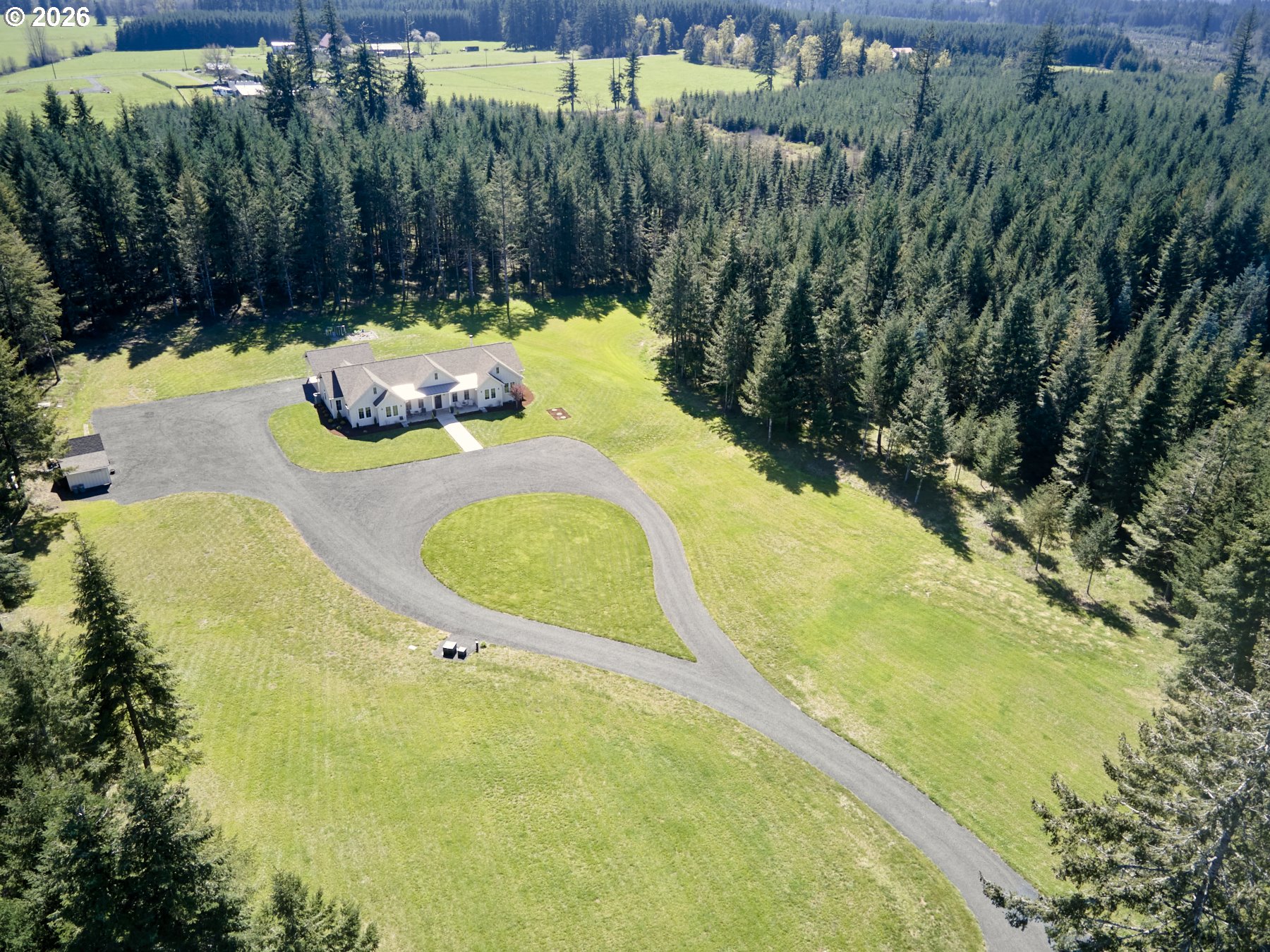 215 BEAR CREEK LN