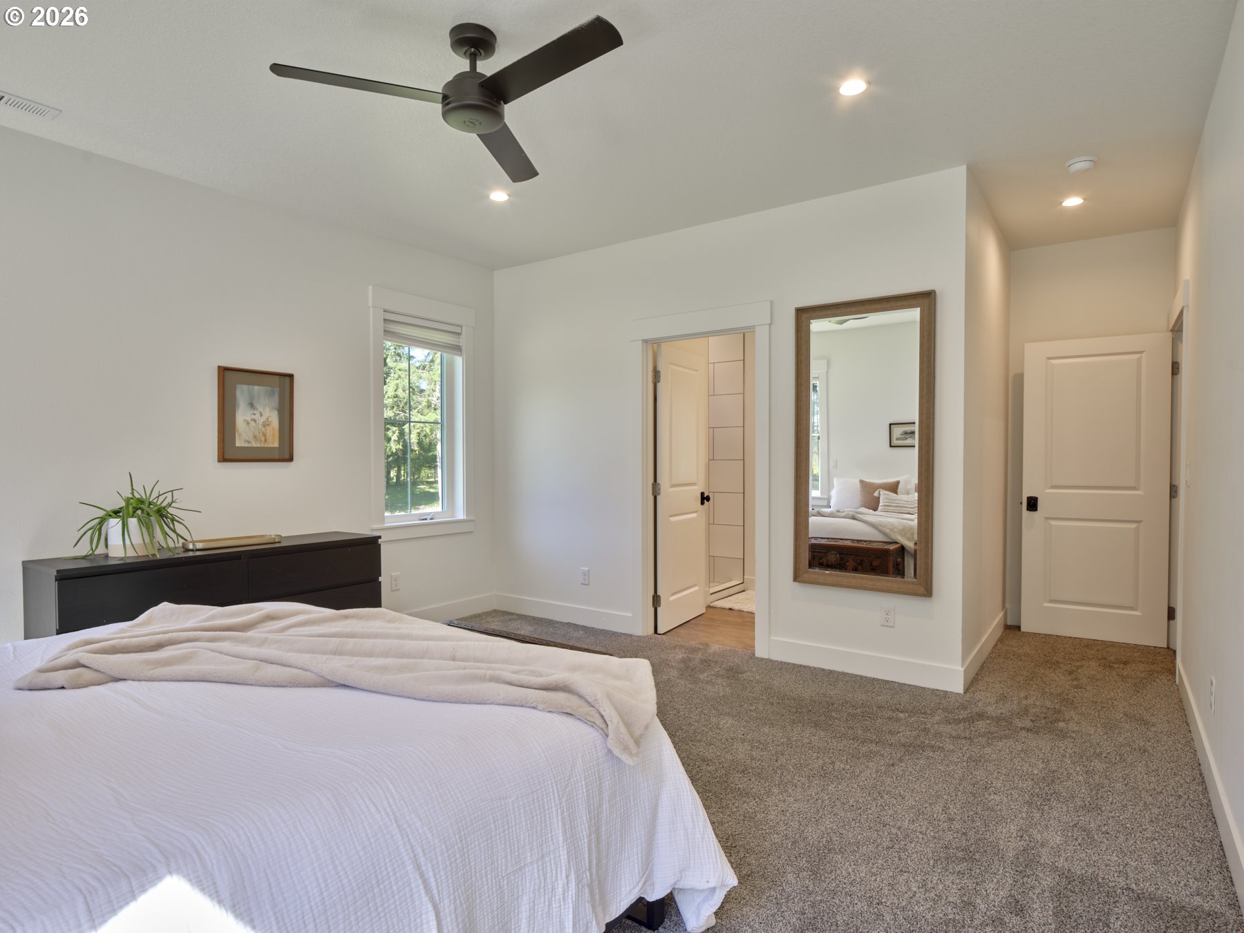 215 BEAR CREEK LN