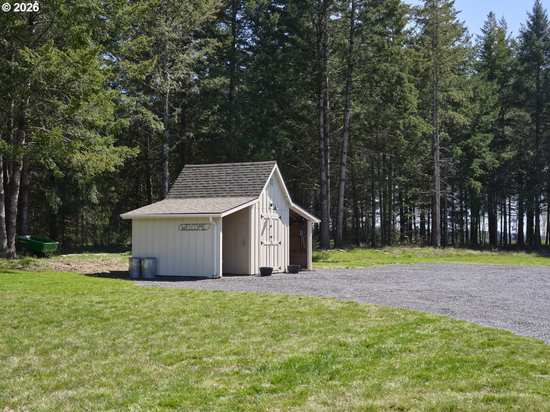 215 BEAR CREEK LN