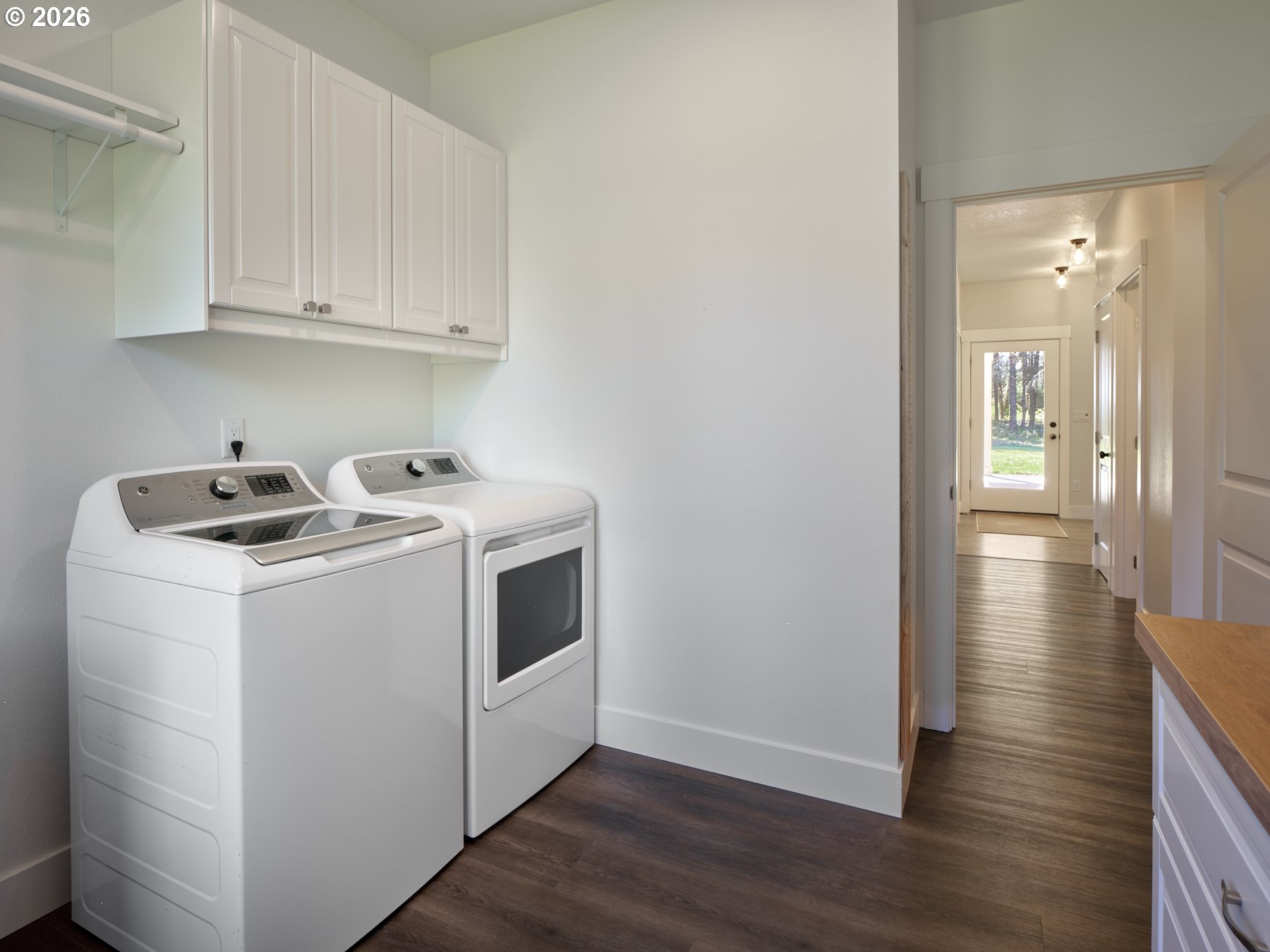 215 BEAR CREEK LN