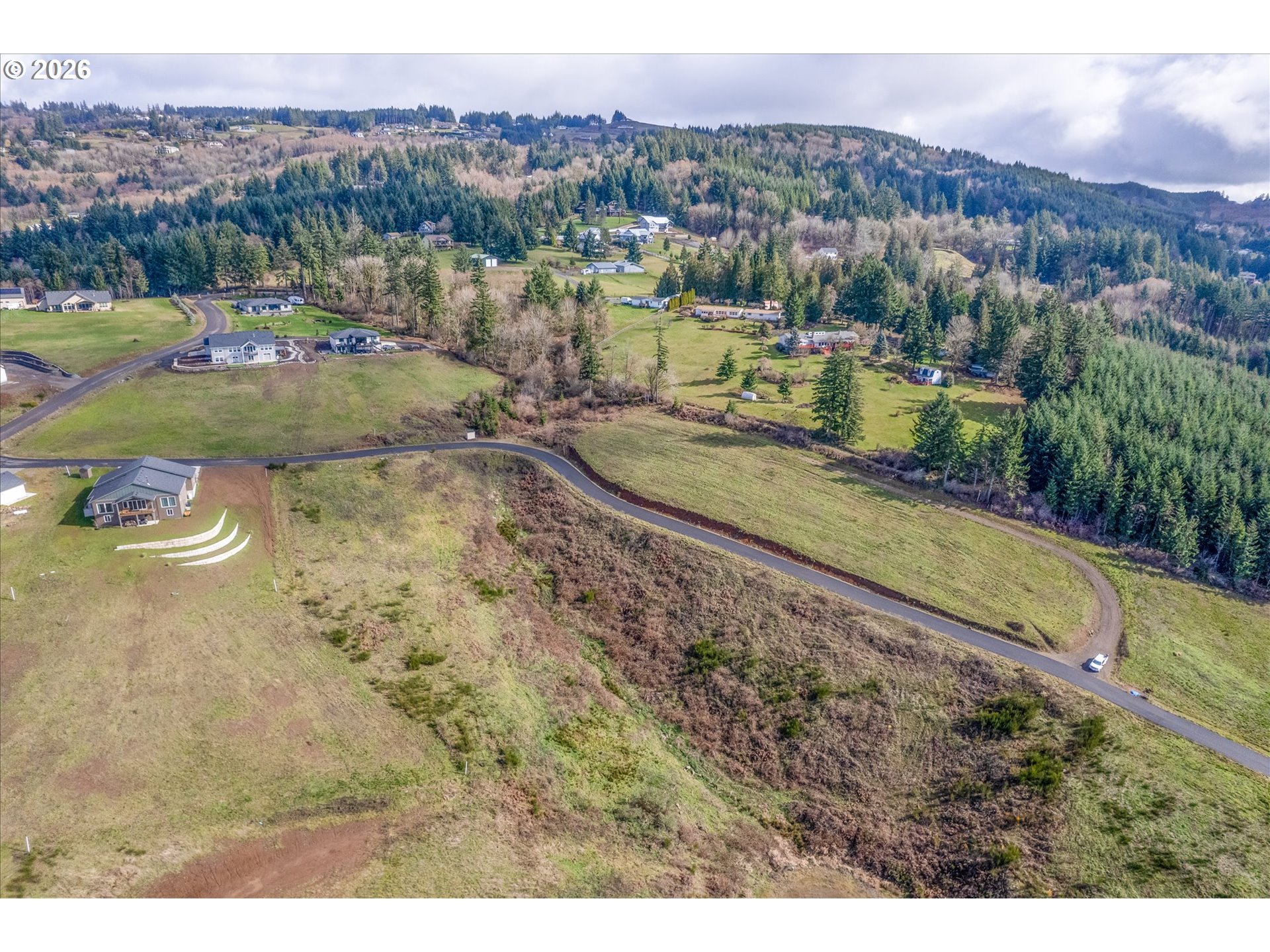 147 LOST CREEK LN