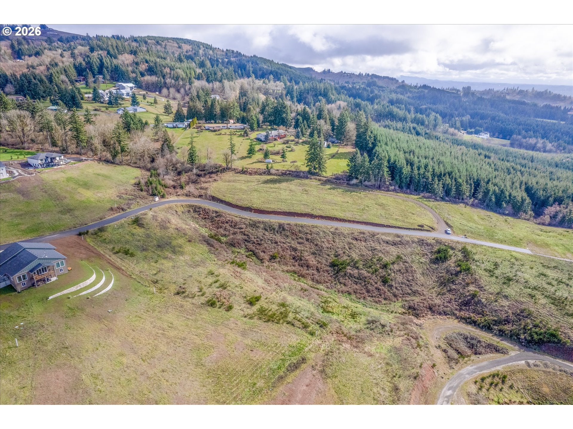 147 LOST CREEK LN