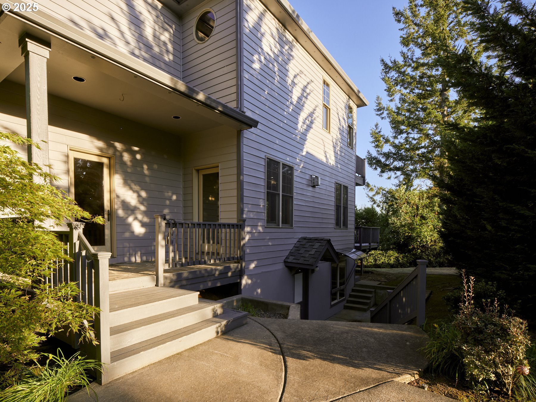 175 RIDGEMONT RD