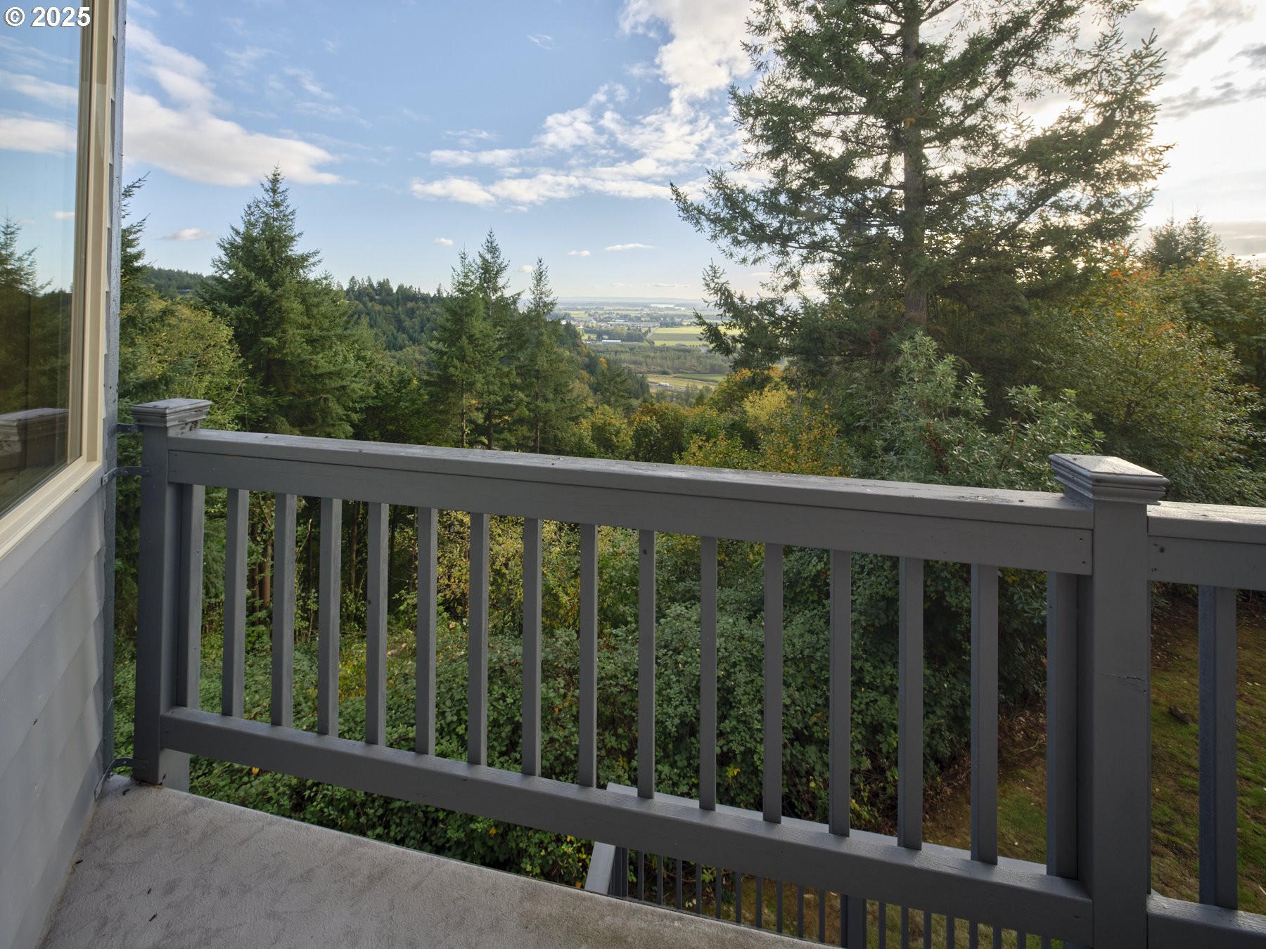 175 RIDGEMONT RD