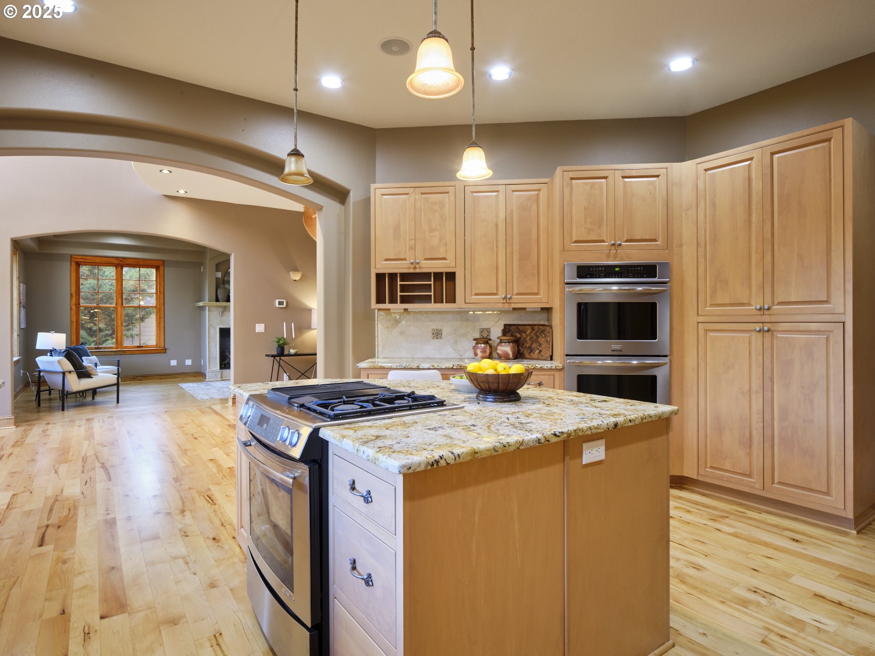 175 RIDGEMONT RD