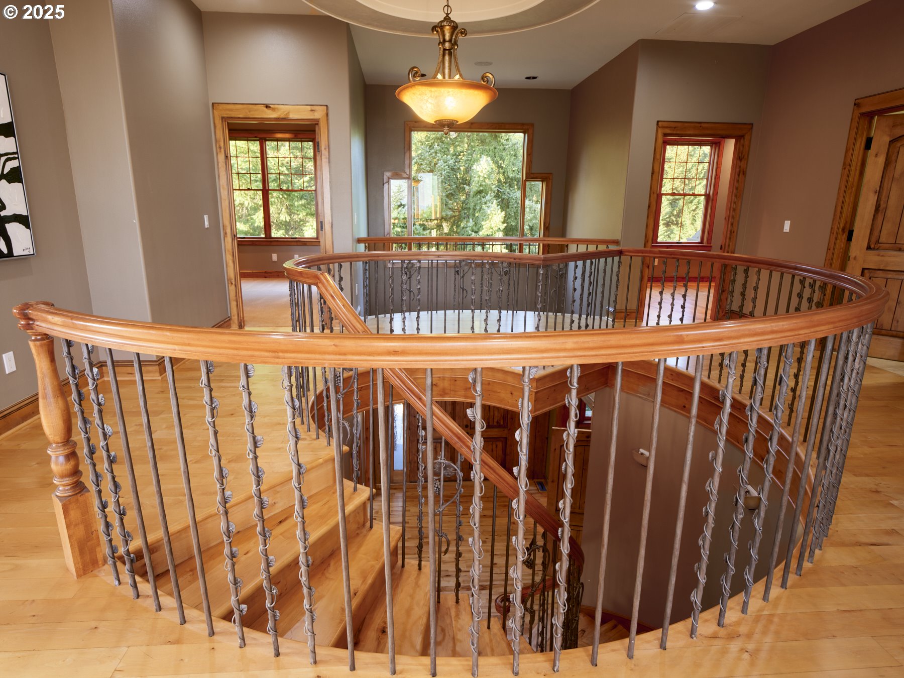 175 RIDGEMONT RD
