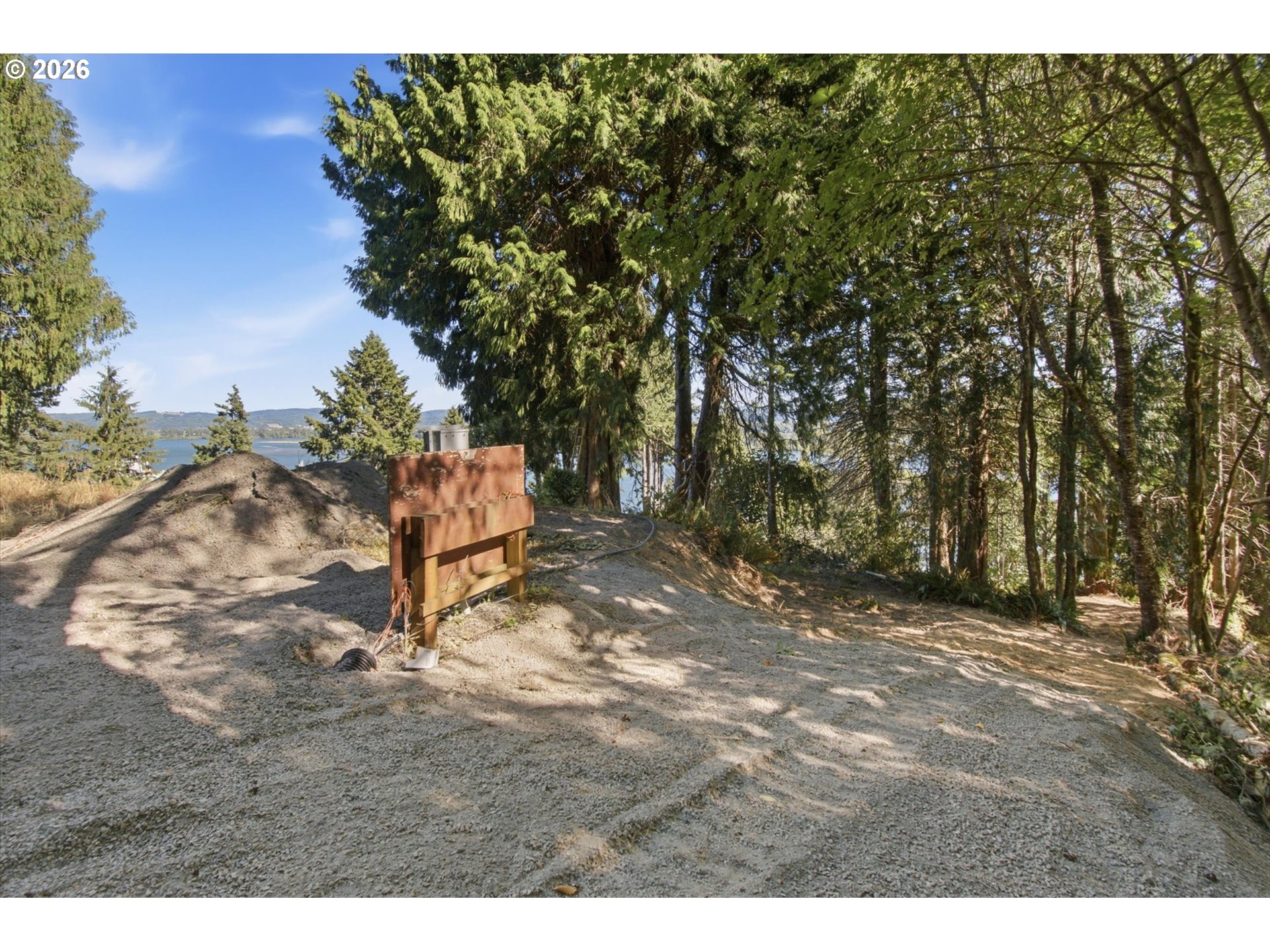 1650 E STATE ROUTE 4
