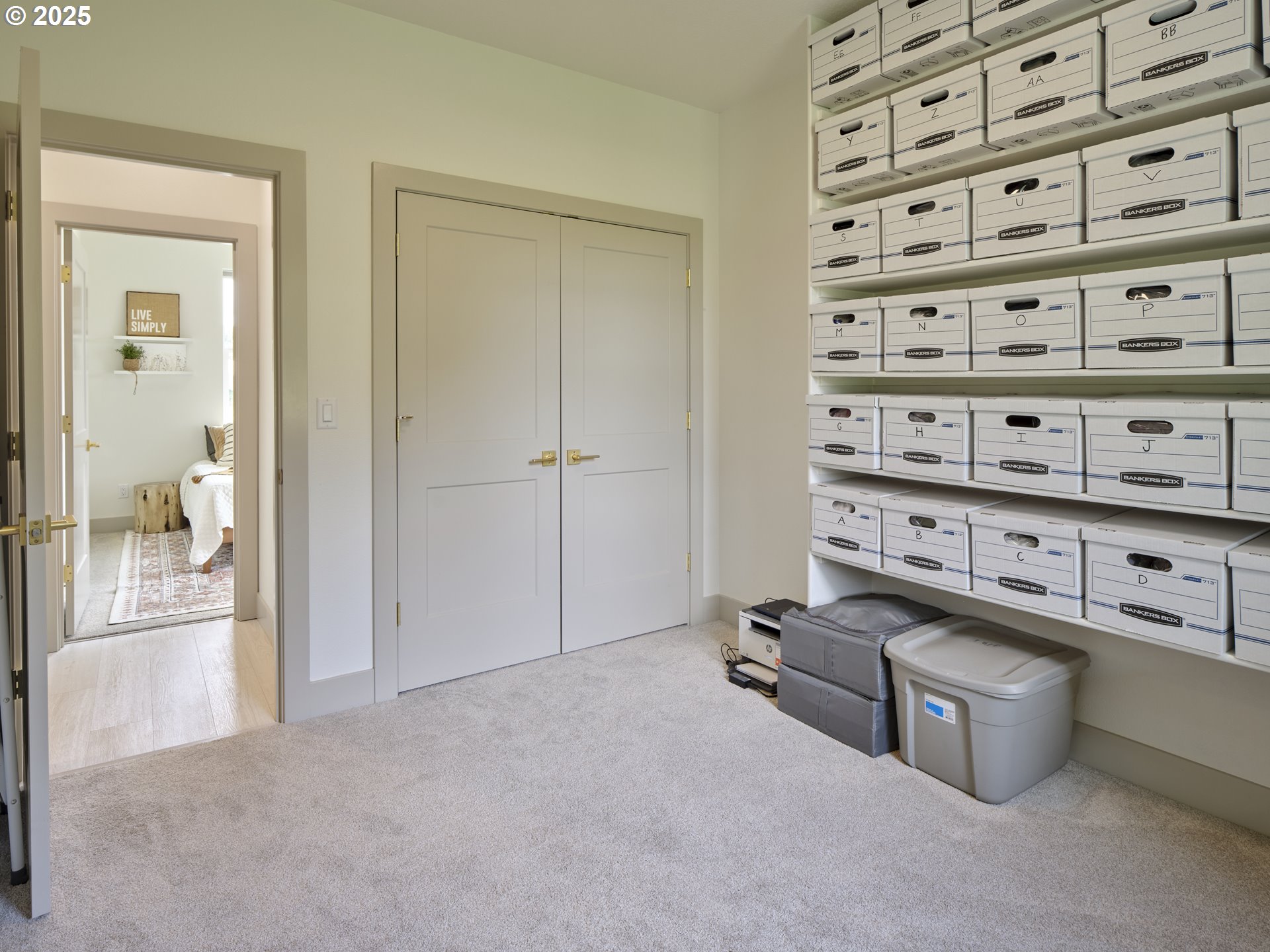 161 LACAMAS LN