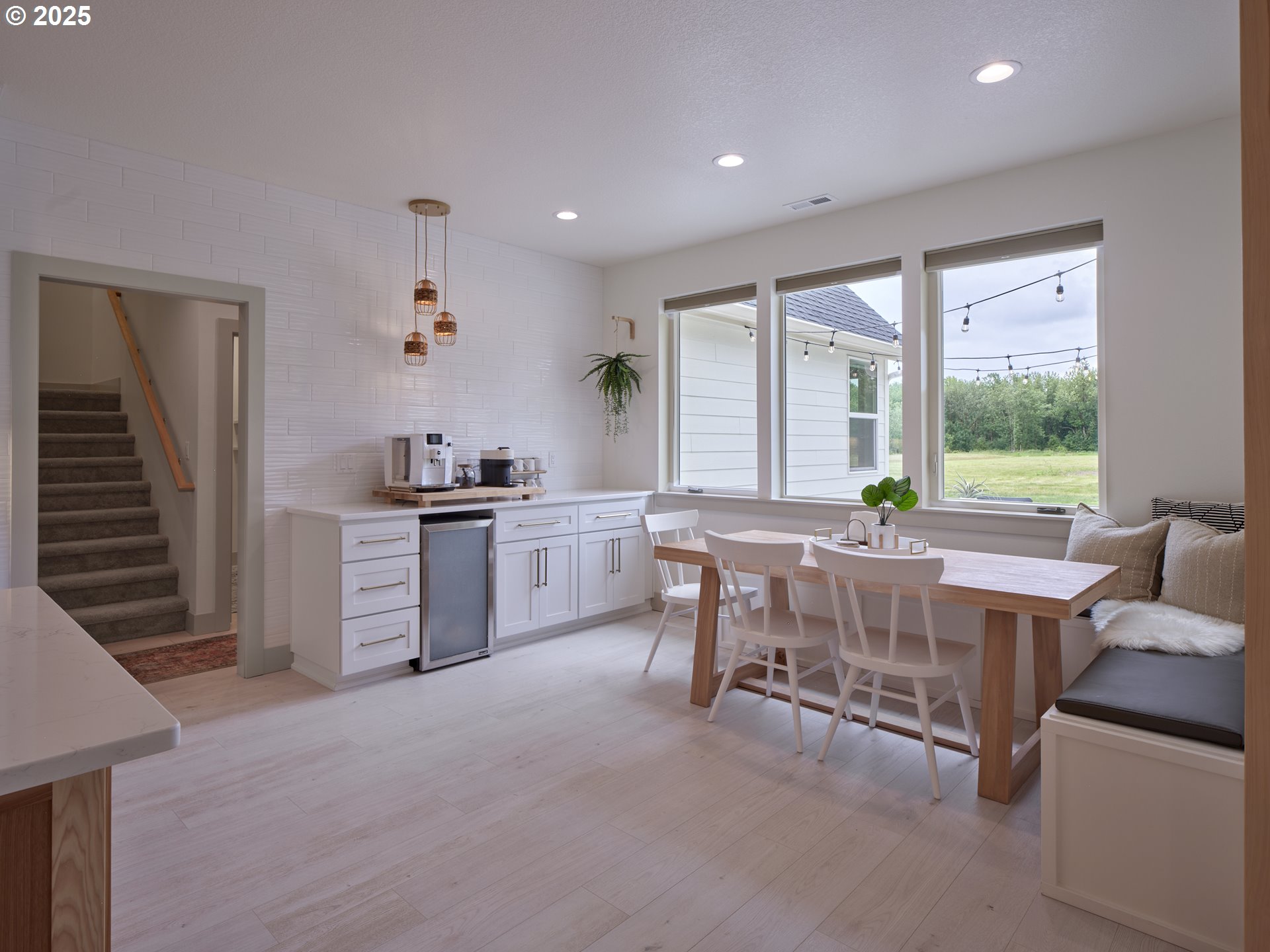 161 LACAMAS LN