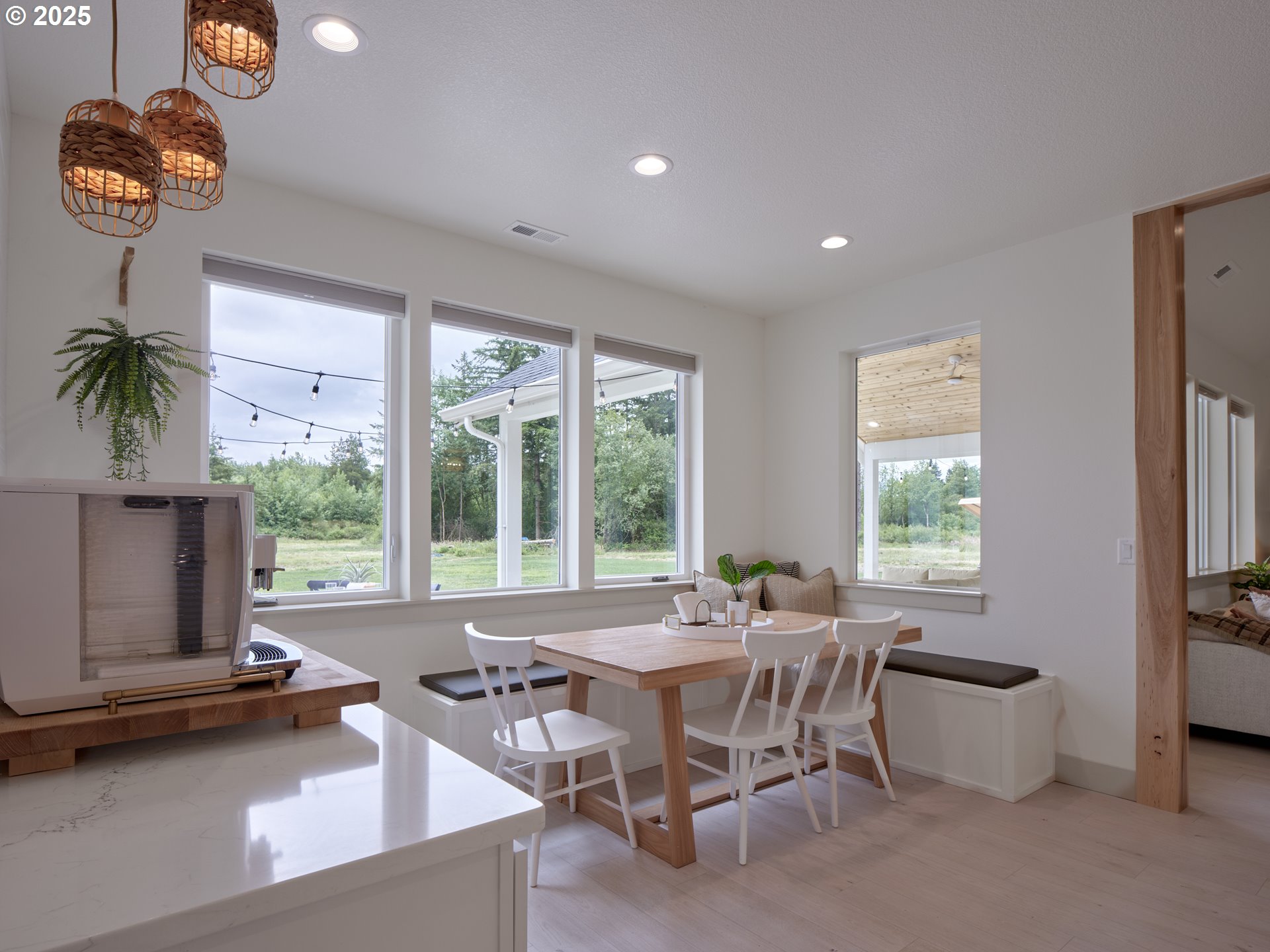 161 LACAMAS LN