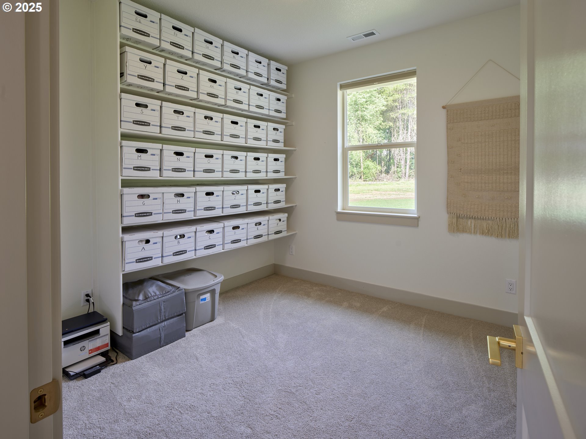 161 LACAMAS LN