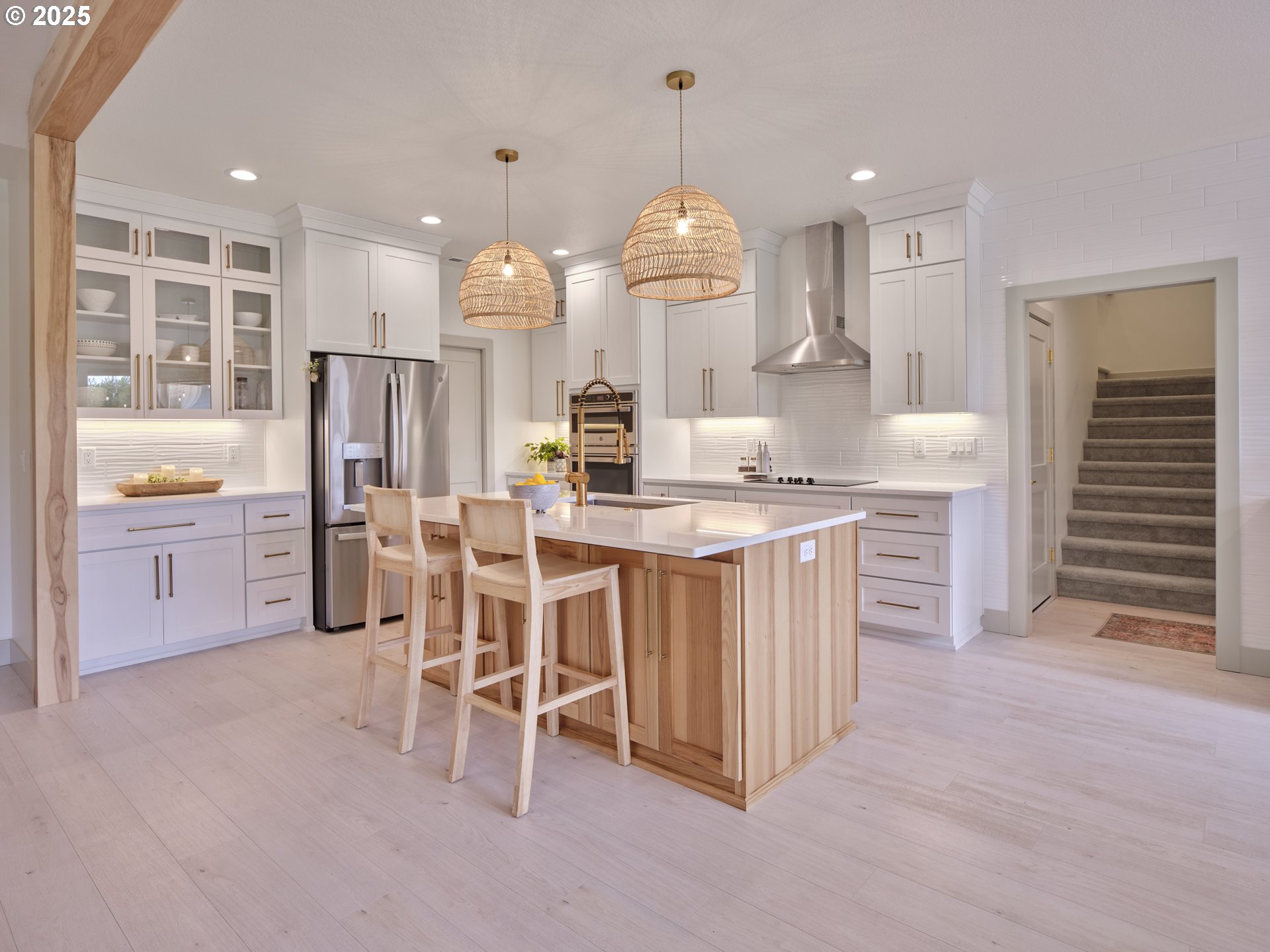 161 LACAMAS LN