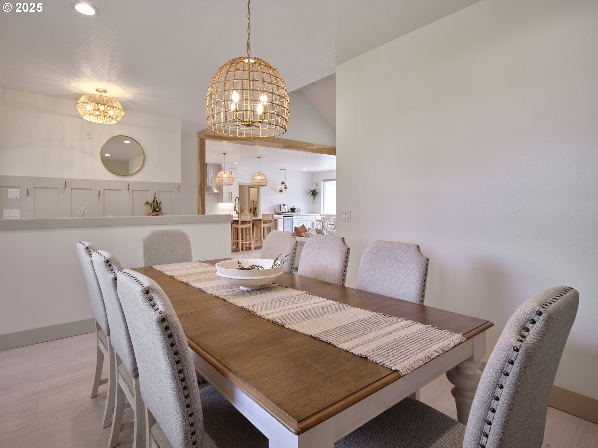 161 LACAMAS LN