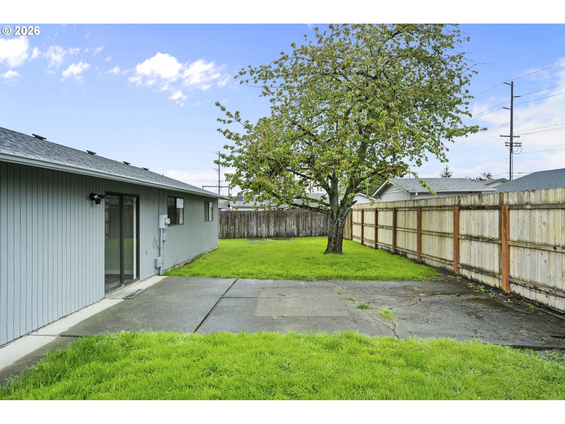 7 OLIVE CT