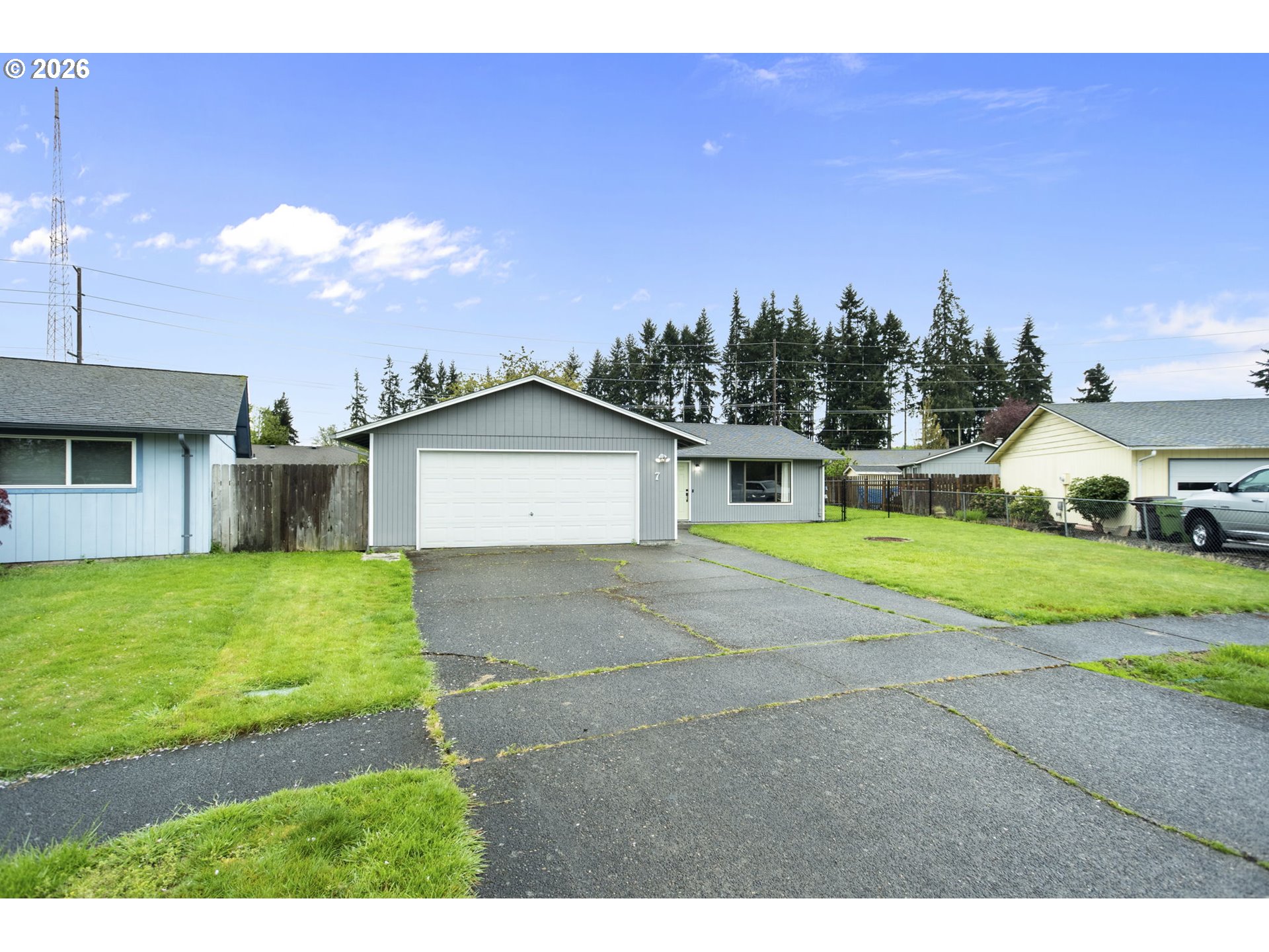 7 OLIVE CT