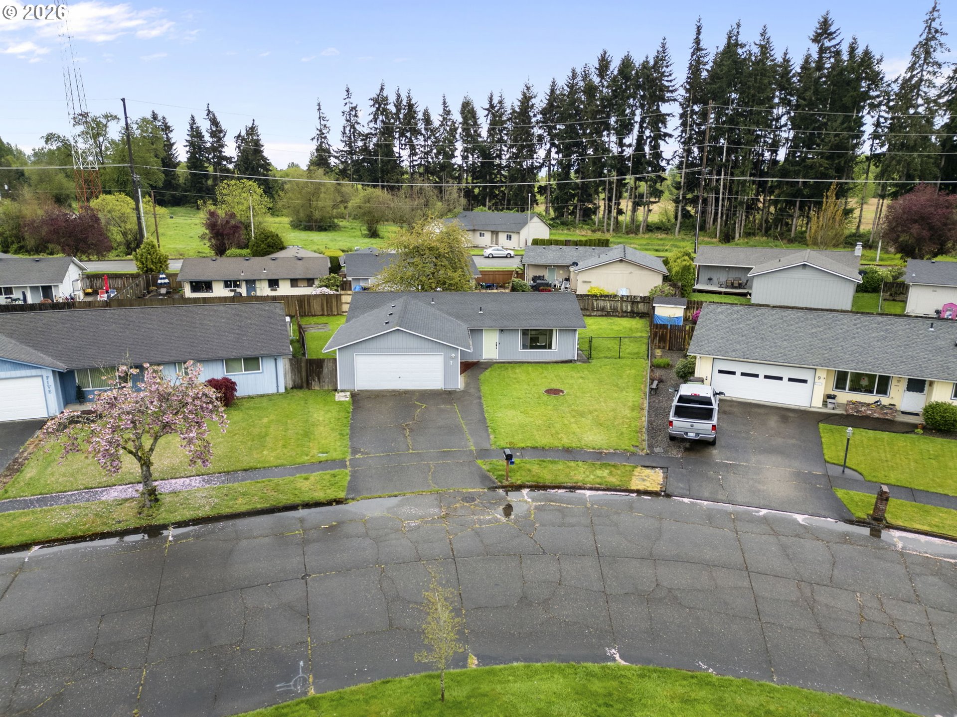 7 OLIVE CT