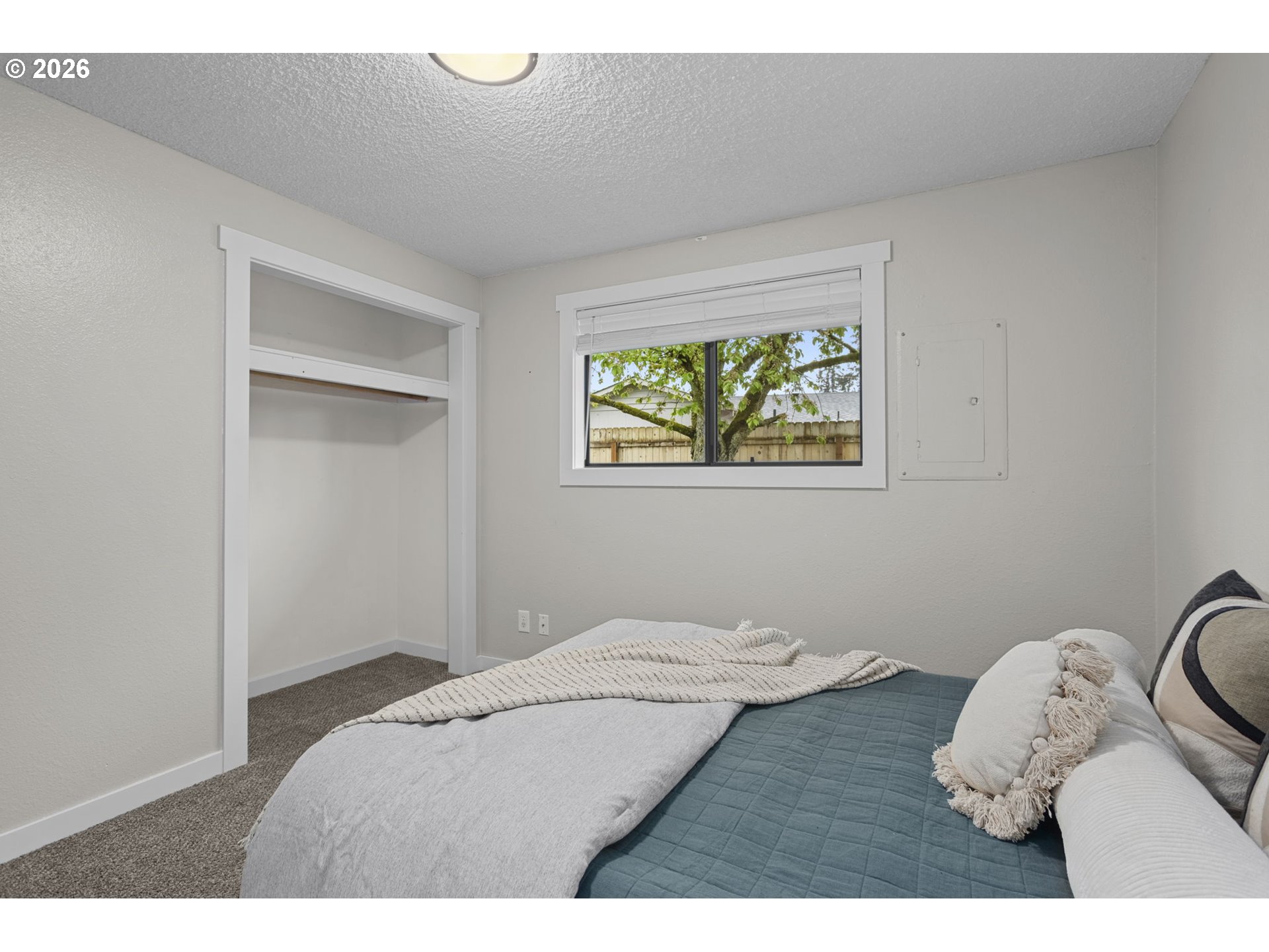 7 OLIVE CT