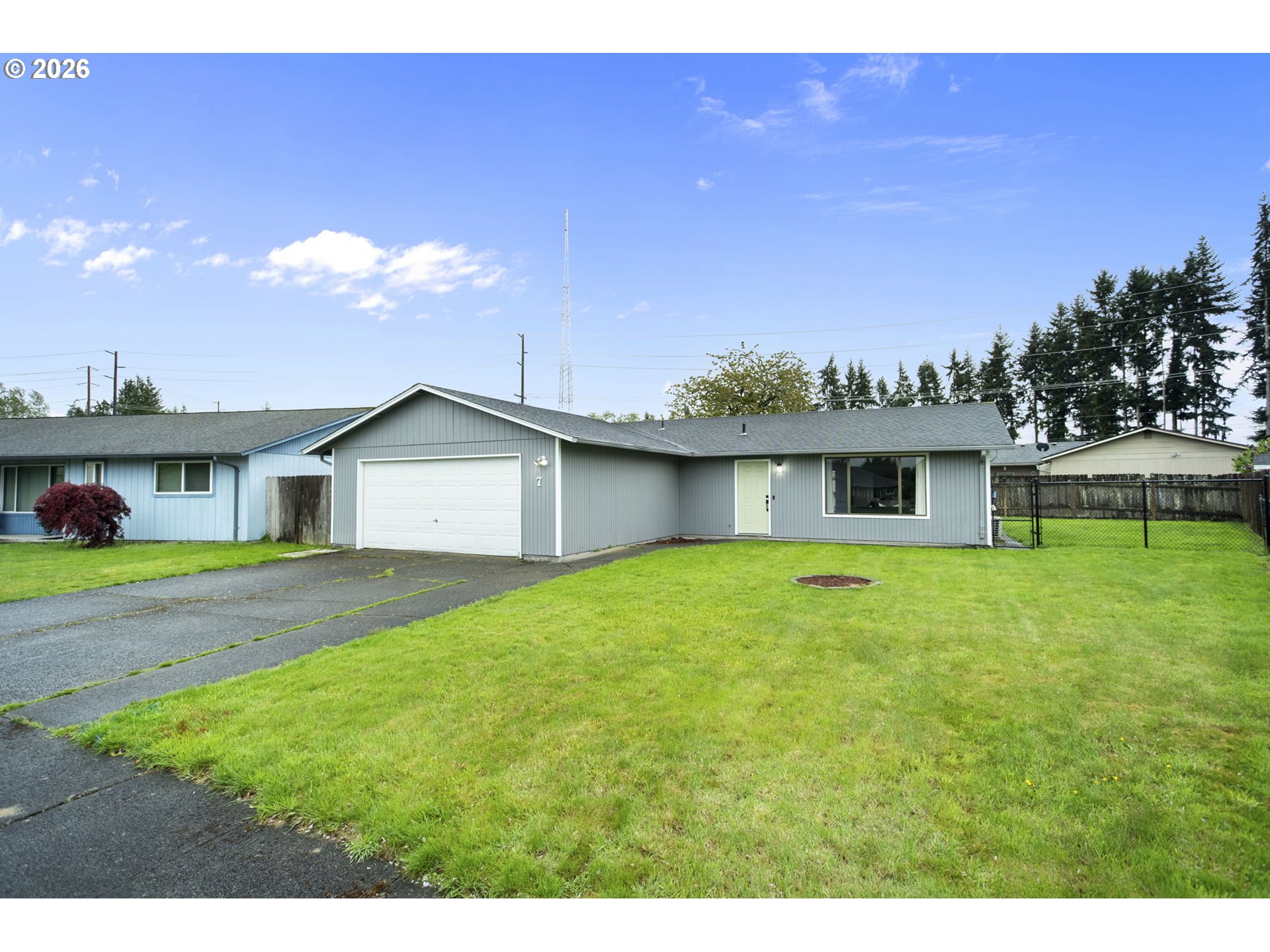 7 OLIVE CT
