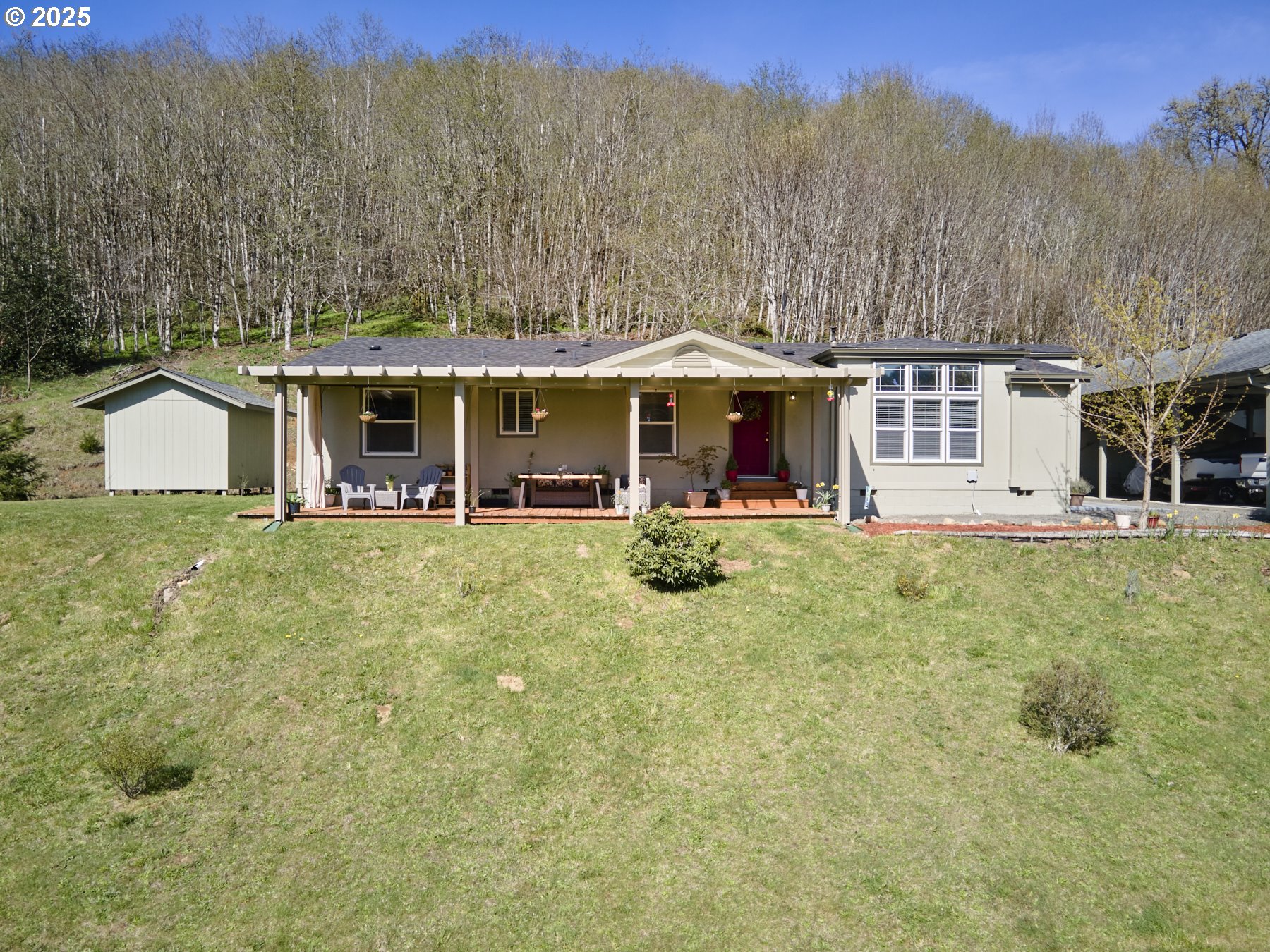 53 BUNTING DR
