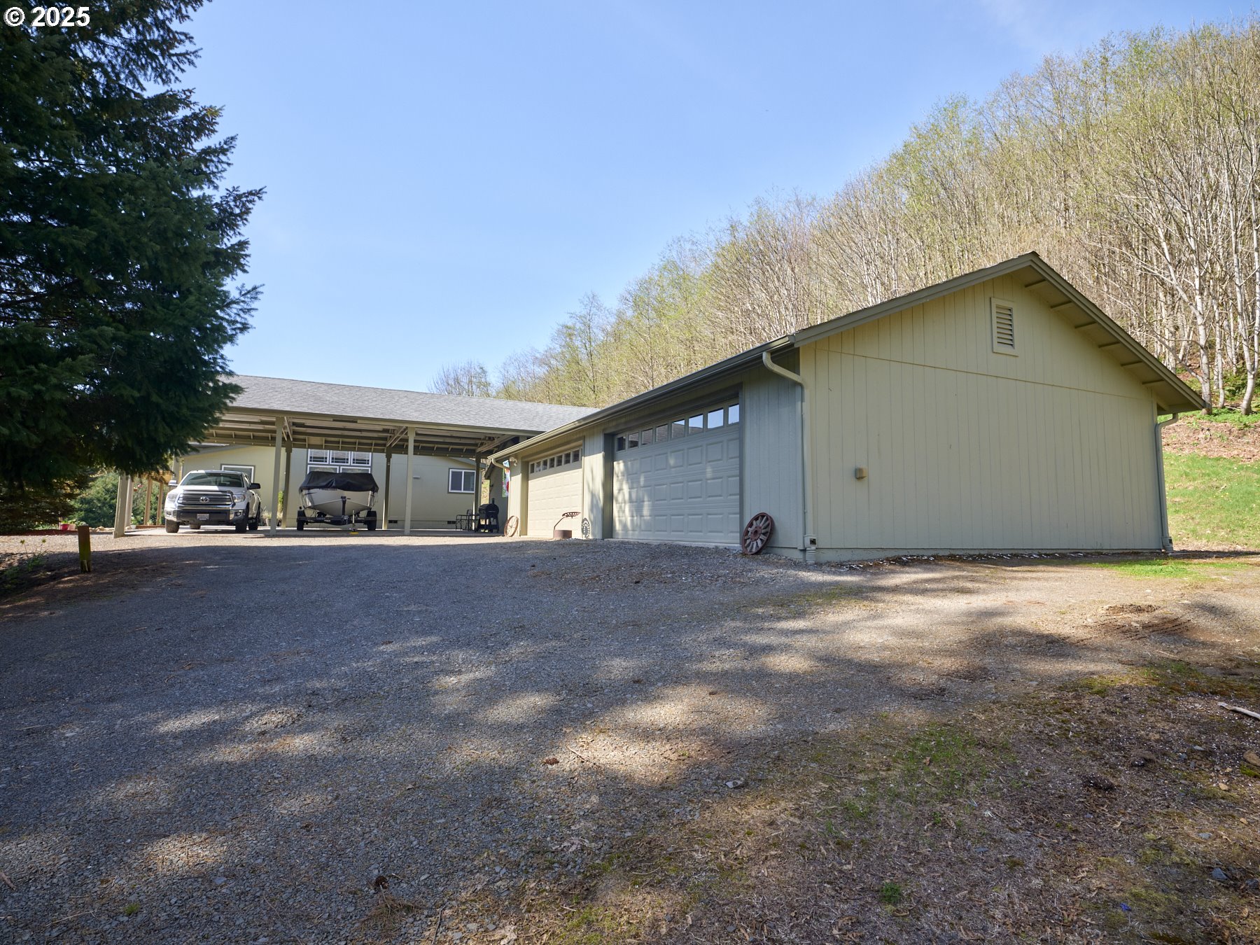 53 BUNTING DR