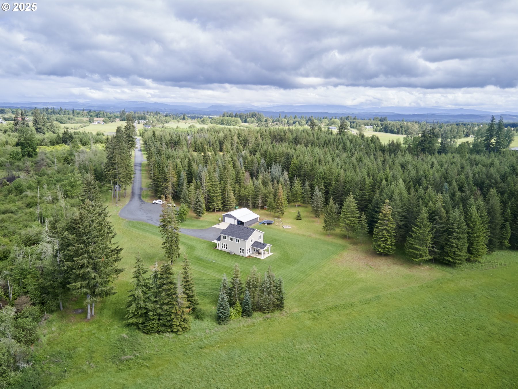 237 BEAR CREEK LN