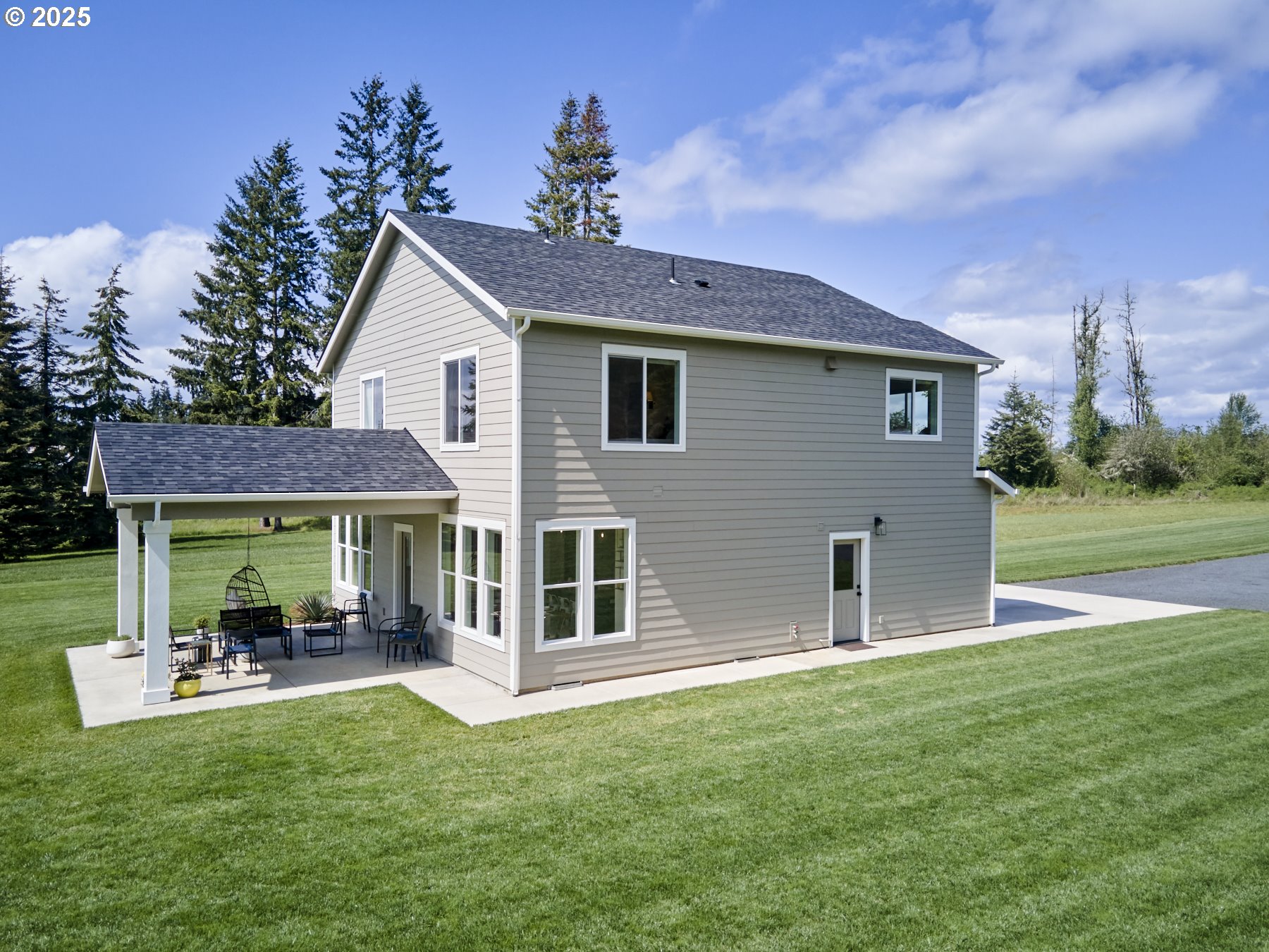 237 BEAR CREEK LN