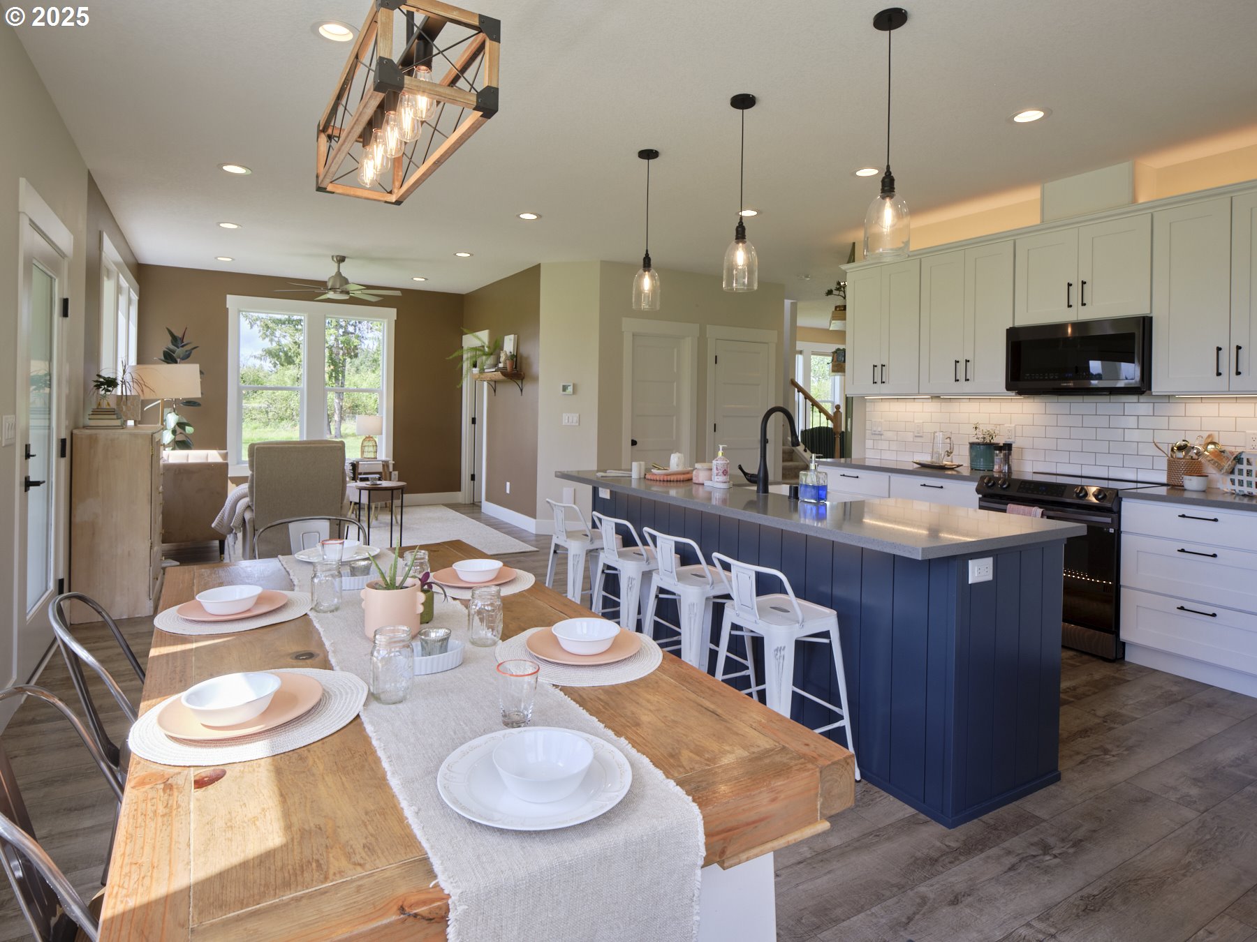 237 BEAR CREEK LN