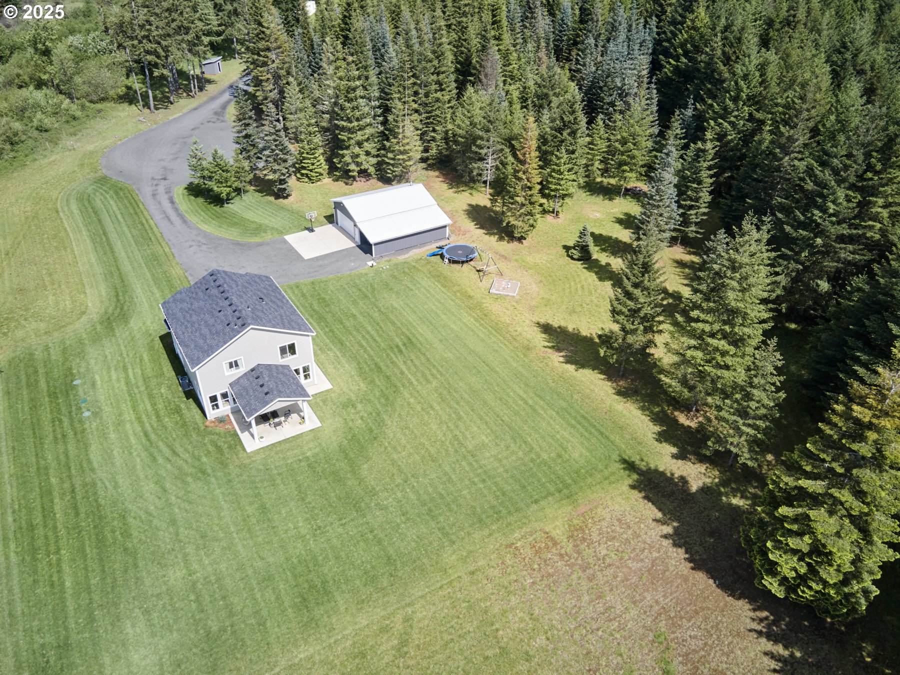 237 BEAR CREEK LN