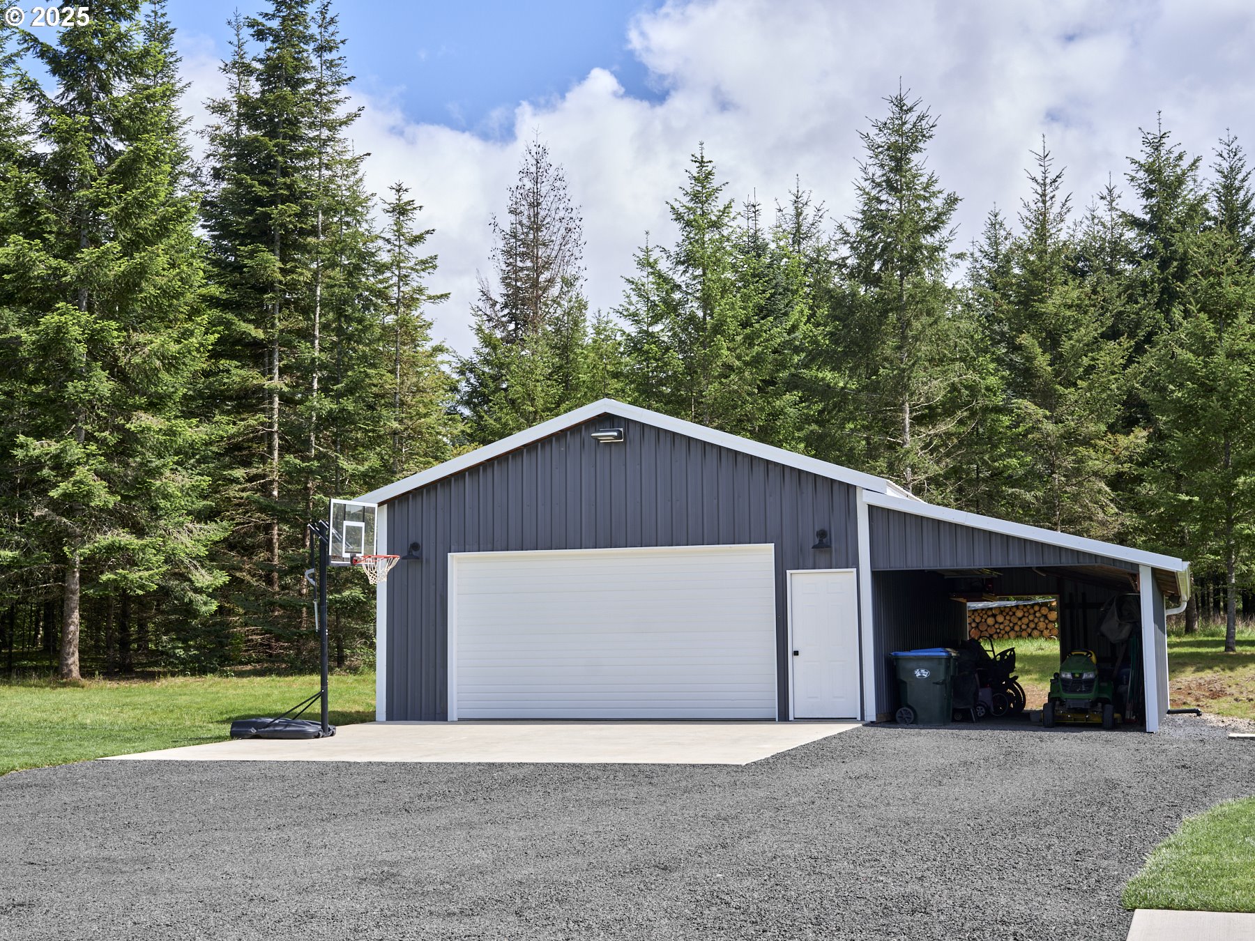 237 BEAR CREEK LN