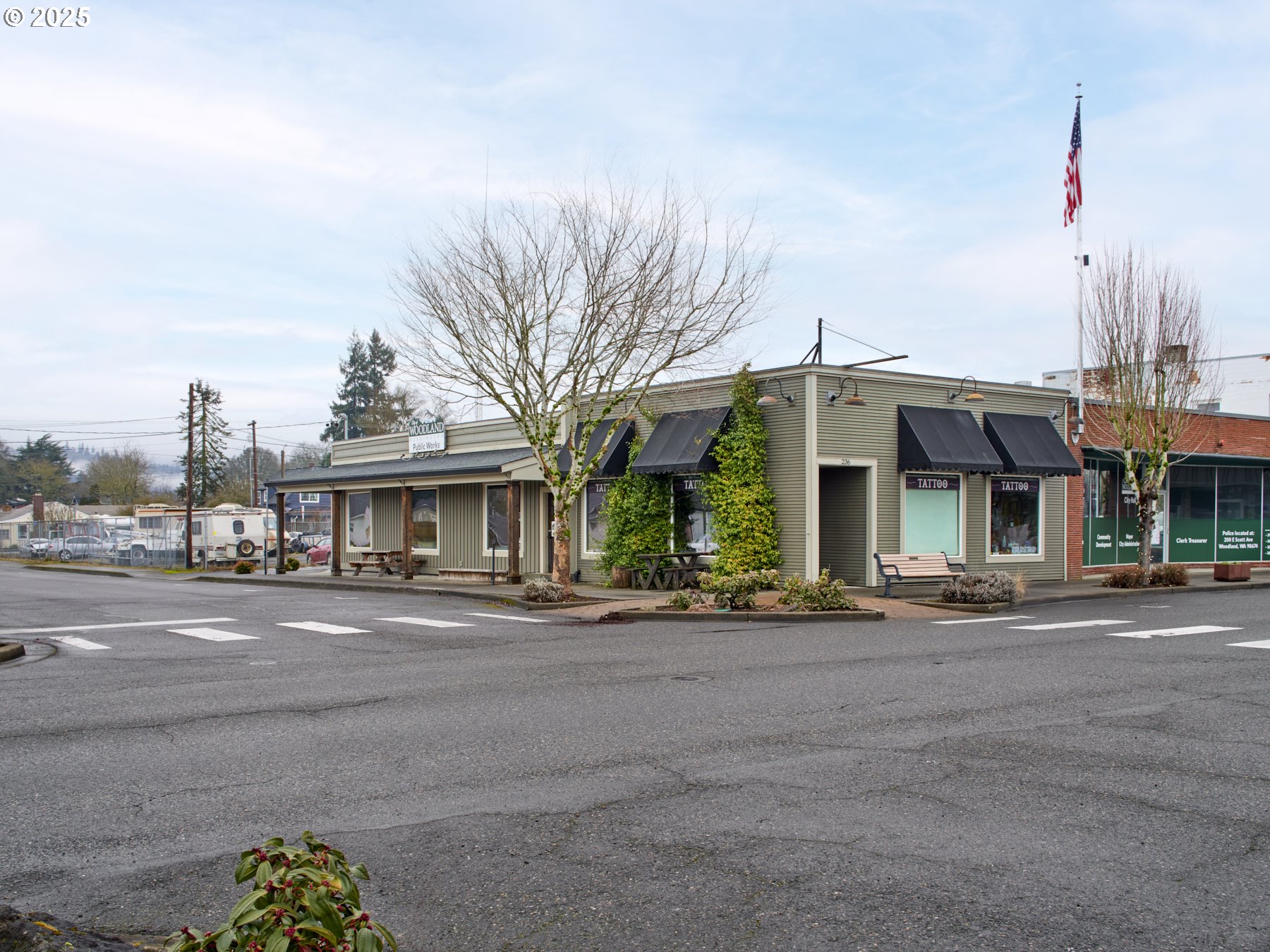 236 DAVIDSON AVE