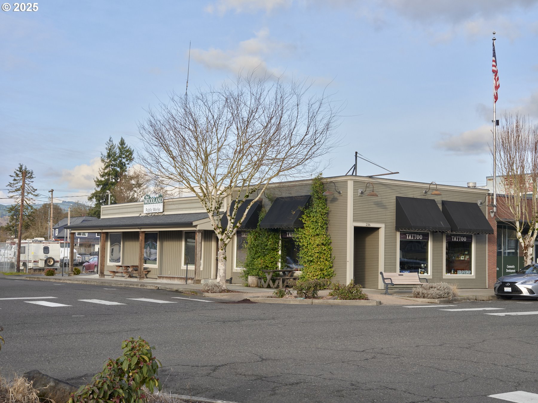 236 DAVIDSON AVE