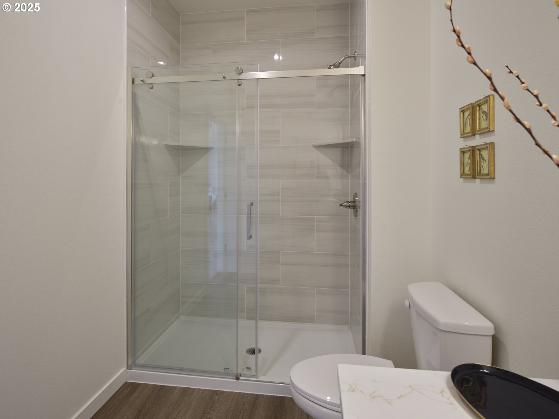 303 Kakela RD