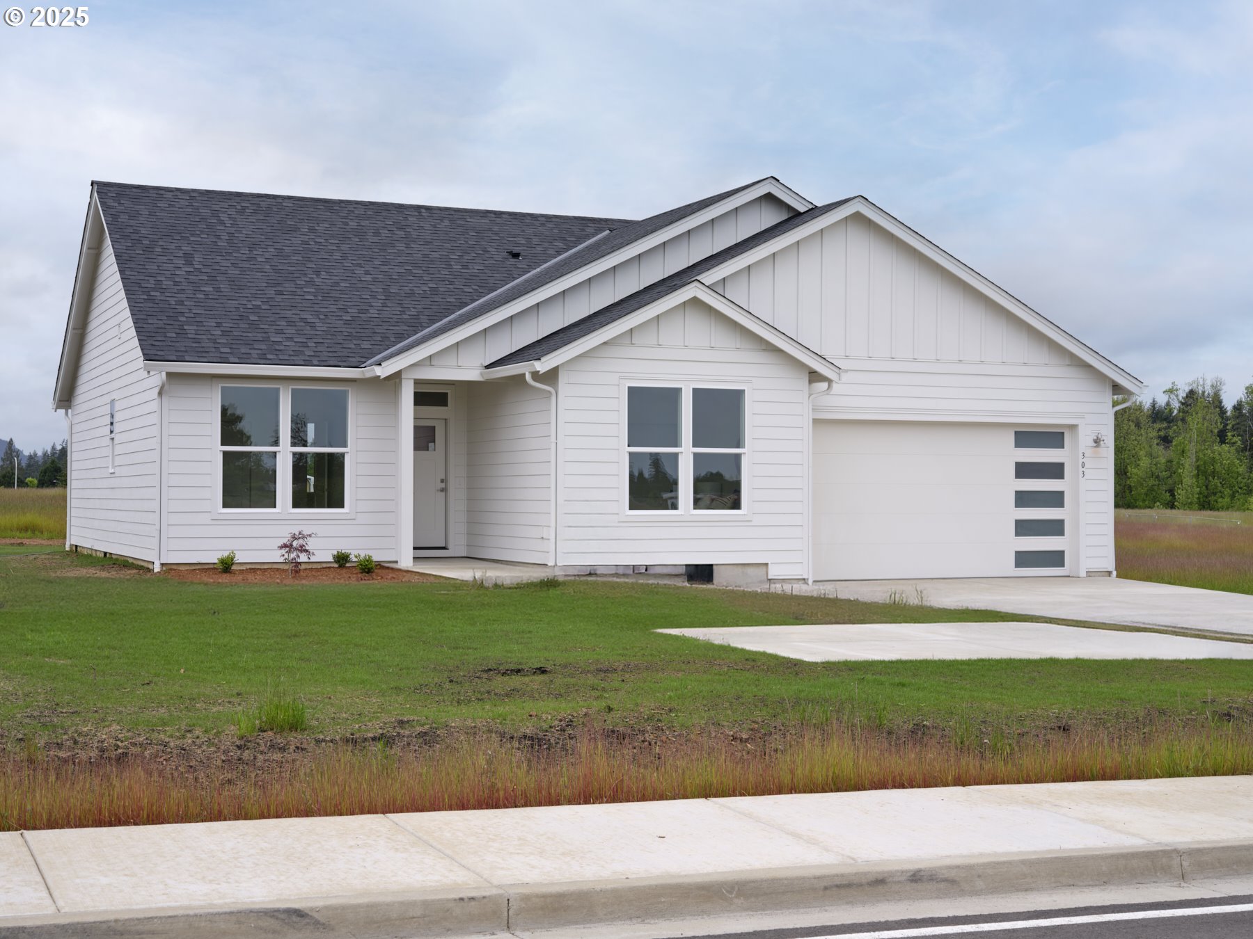 303 Kakela RD