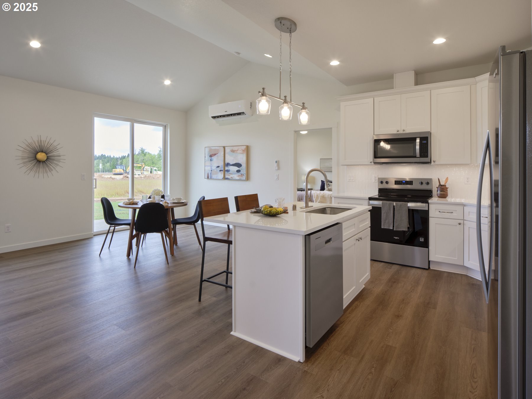 303 Kakela RD