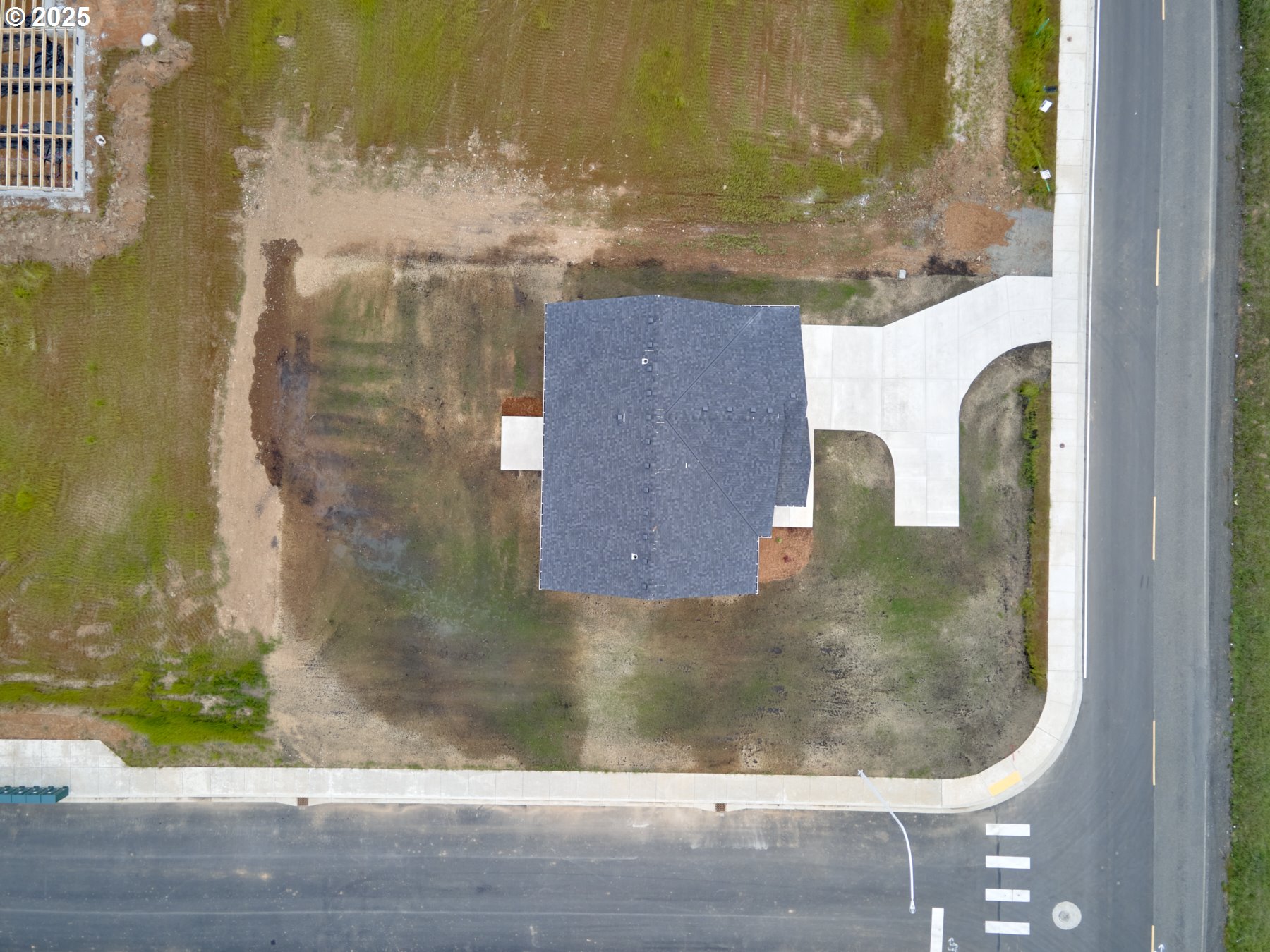 303 Kakela RD