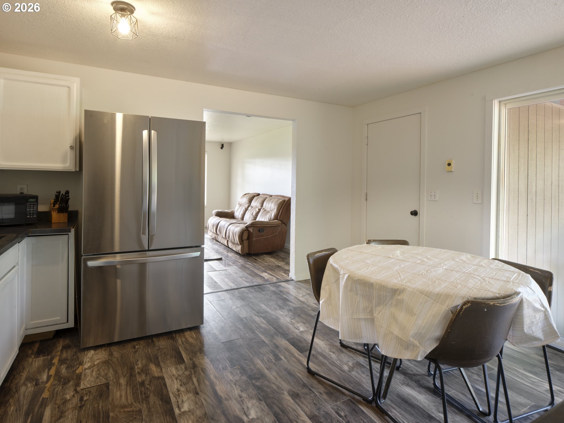 1733 FOXTAIL CIR