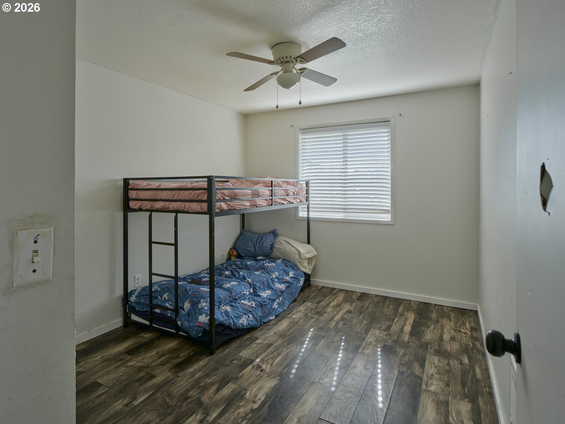 1733 FOXTAIL CIR