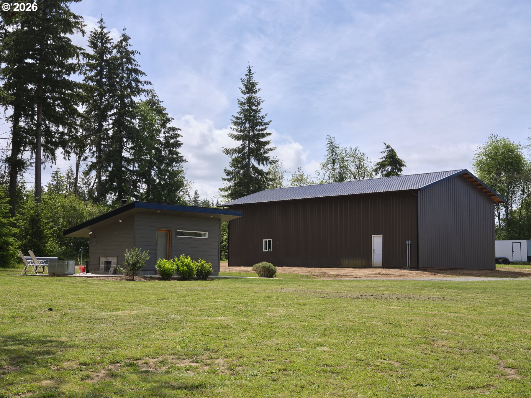 560 PARK RD