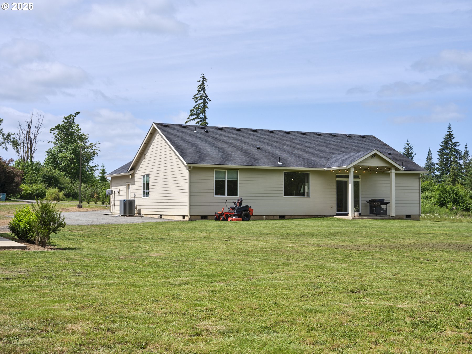 560 PARK RD