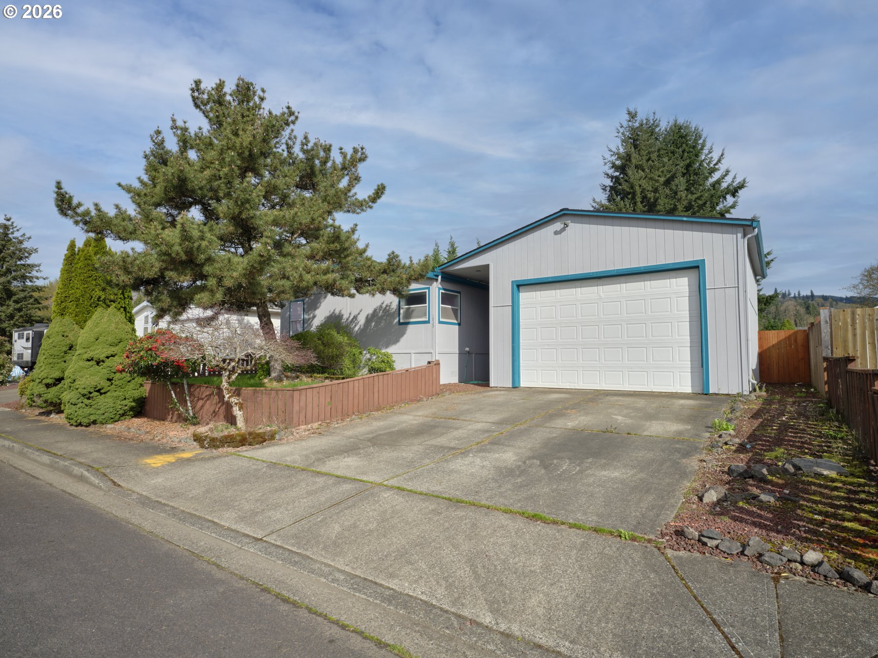 1835 HEARTWOOD DR