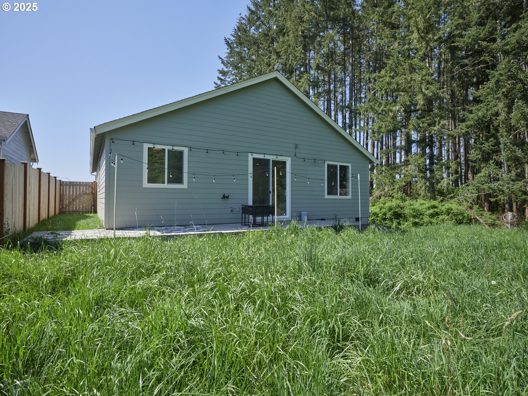 1021 PEACH RD