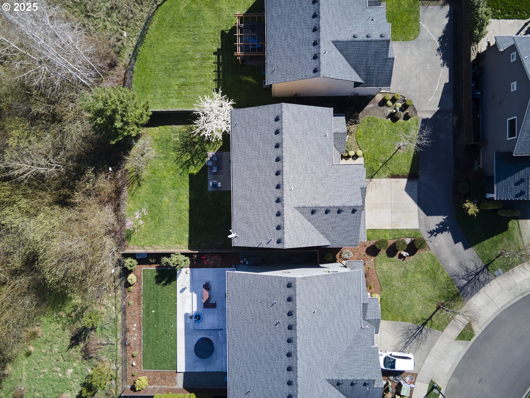 260 N GREEN GABLES LOOP