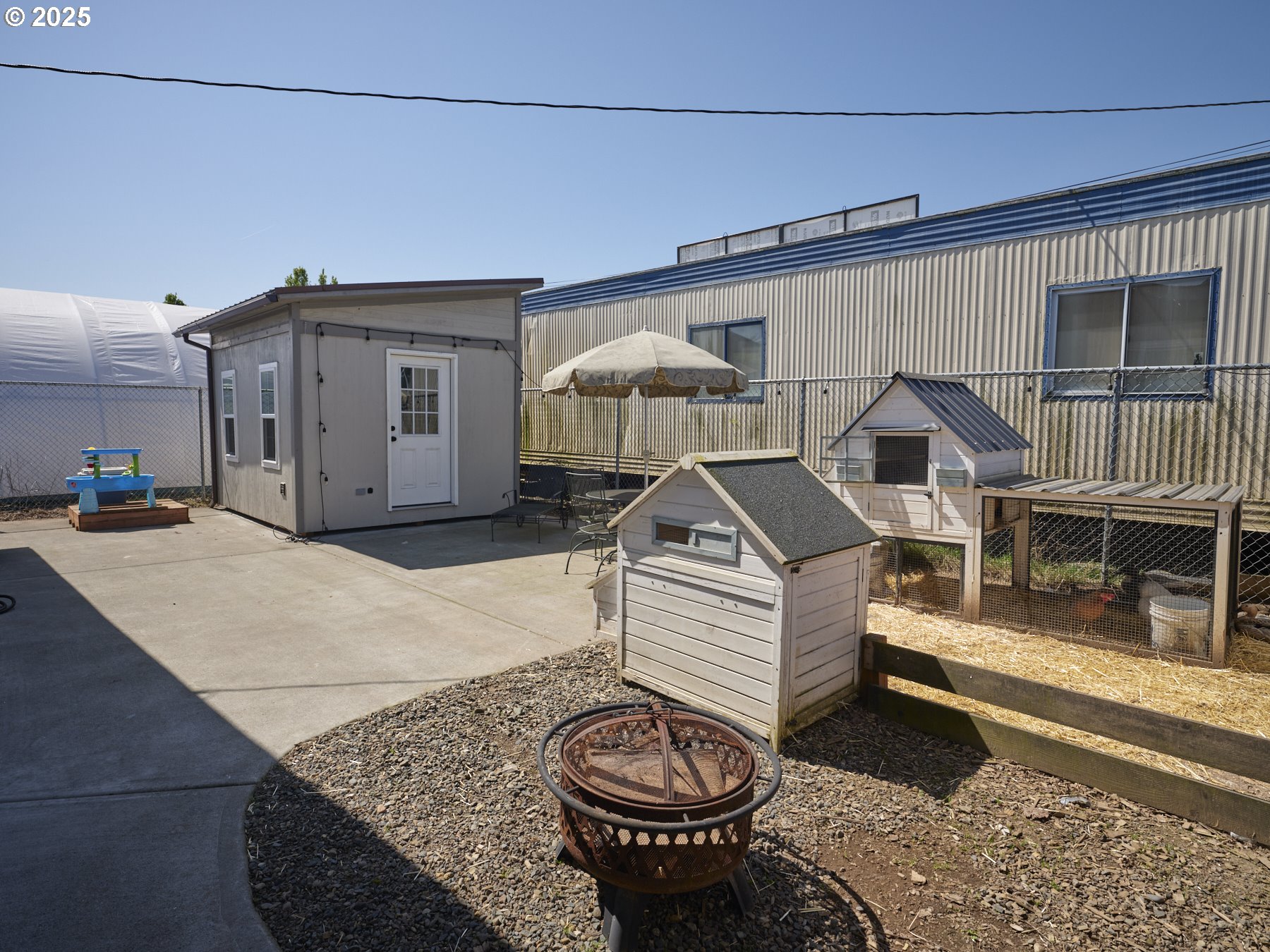 187 HANSEN LN