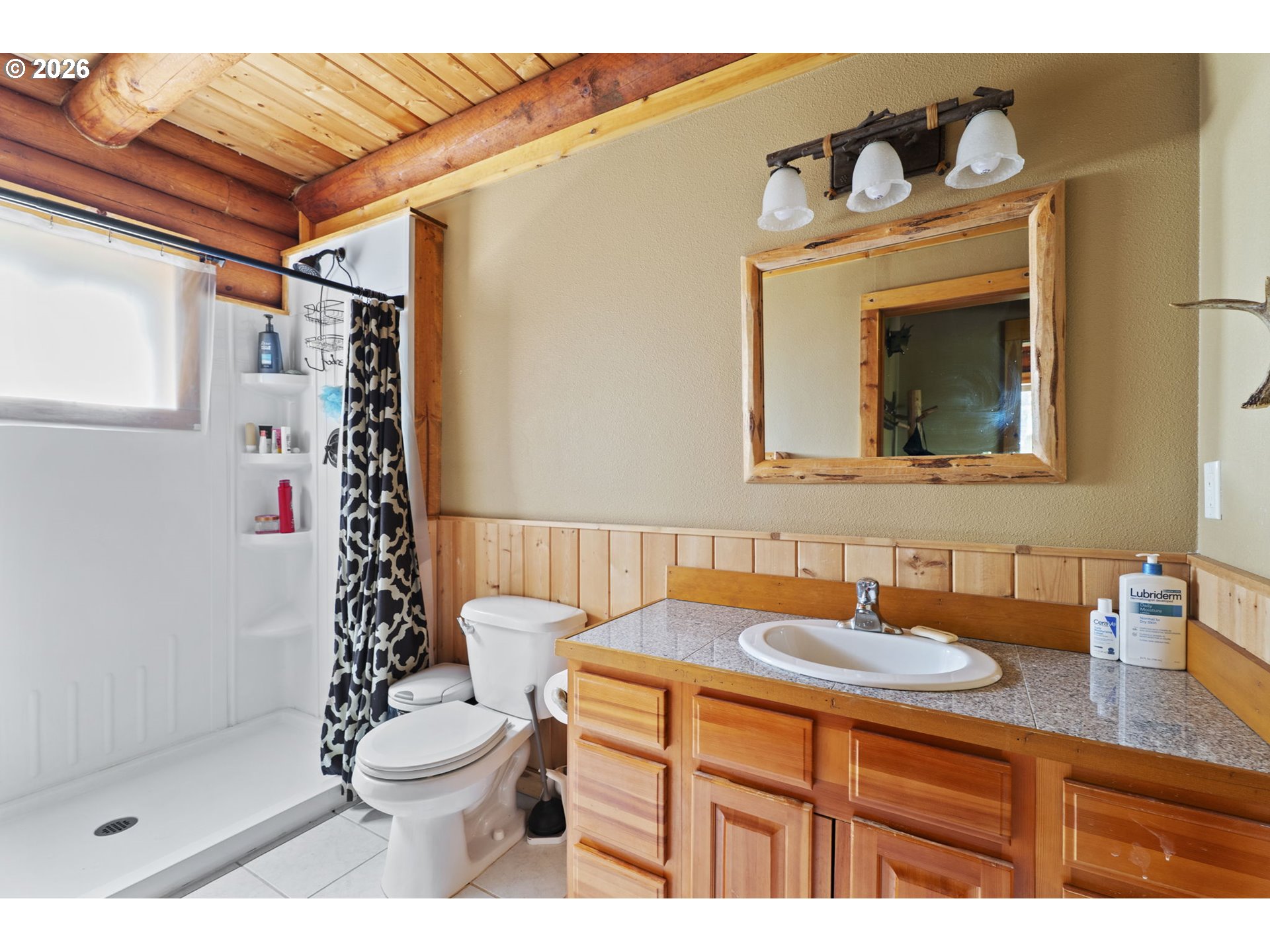 181 LODGEPOLE LN