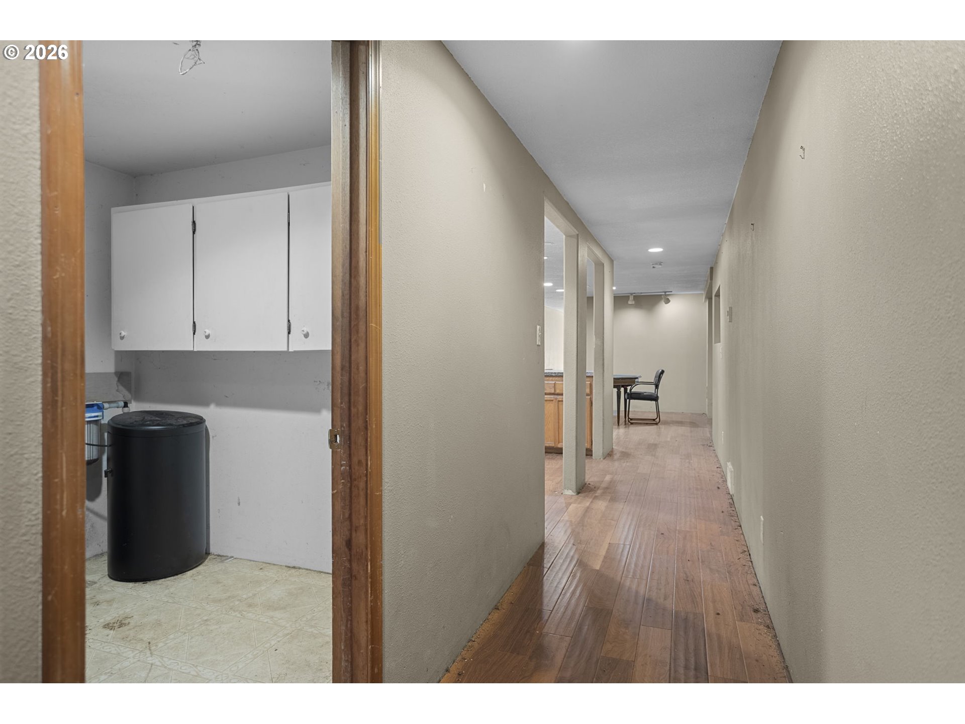 400 N DUBOIS RD