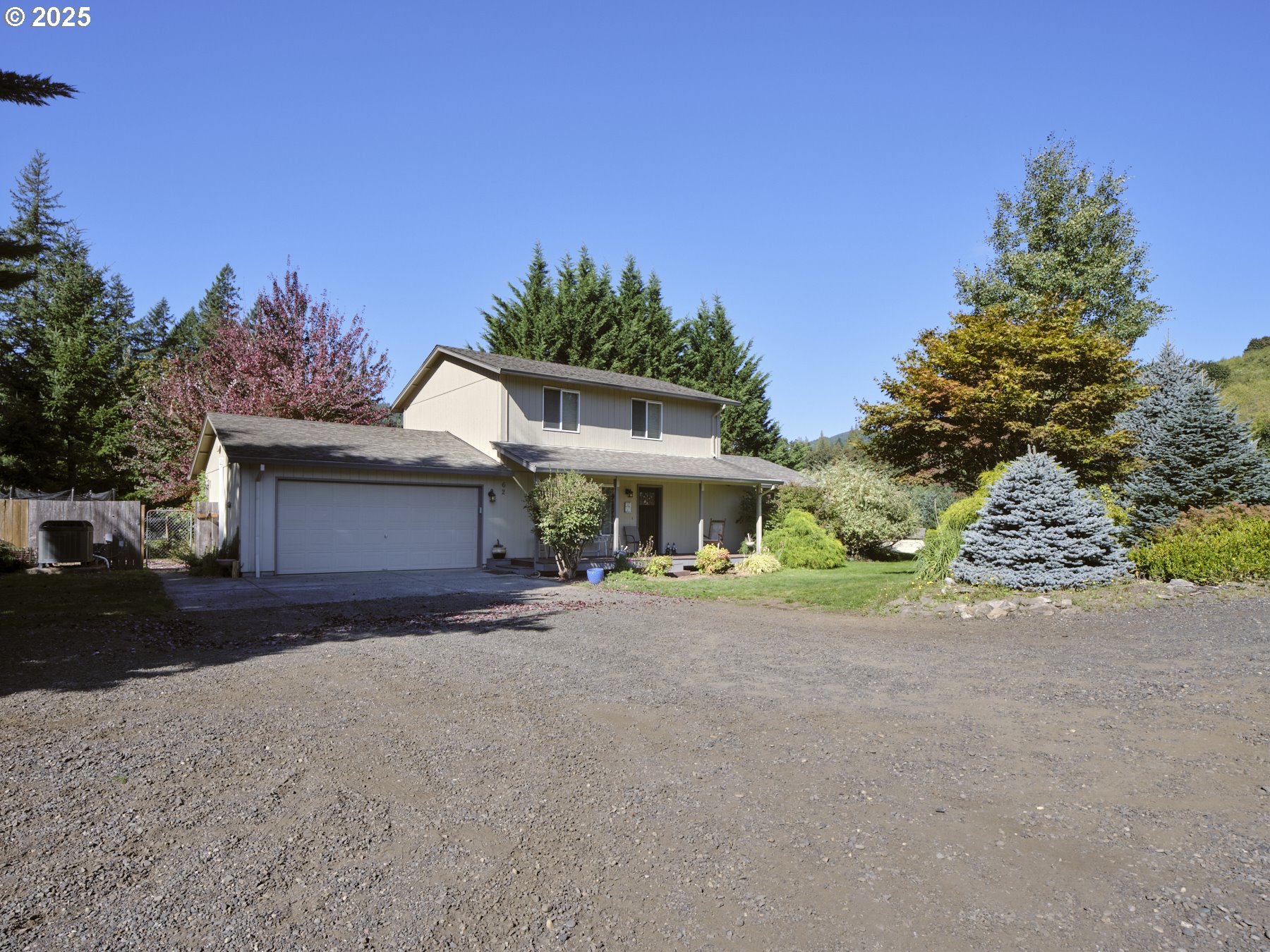 62 BUNTING DR